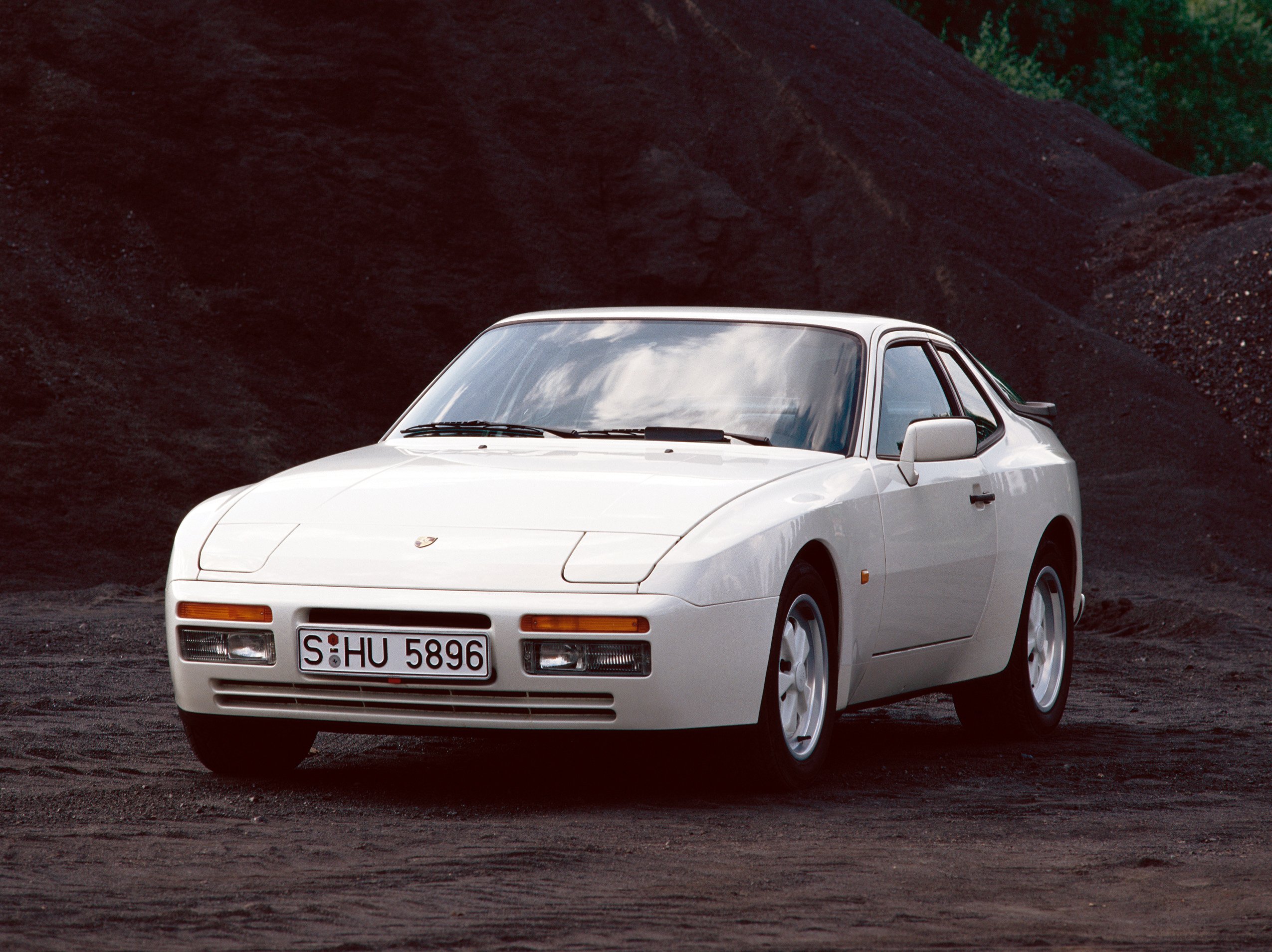 Porsche 944 Turbo Wallpapers