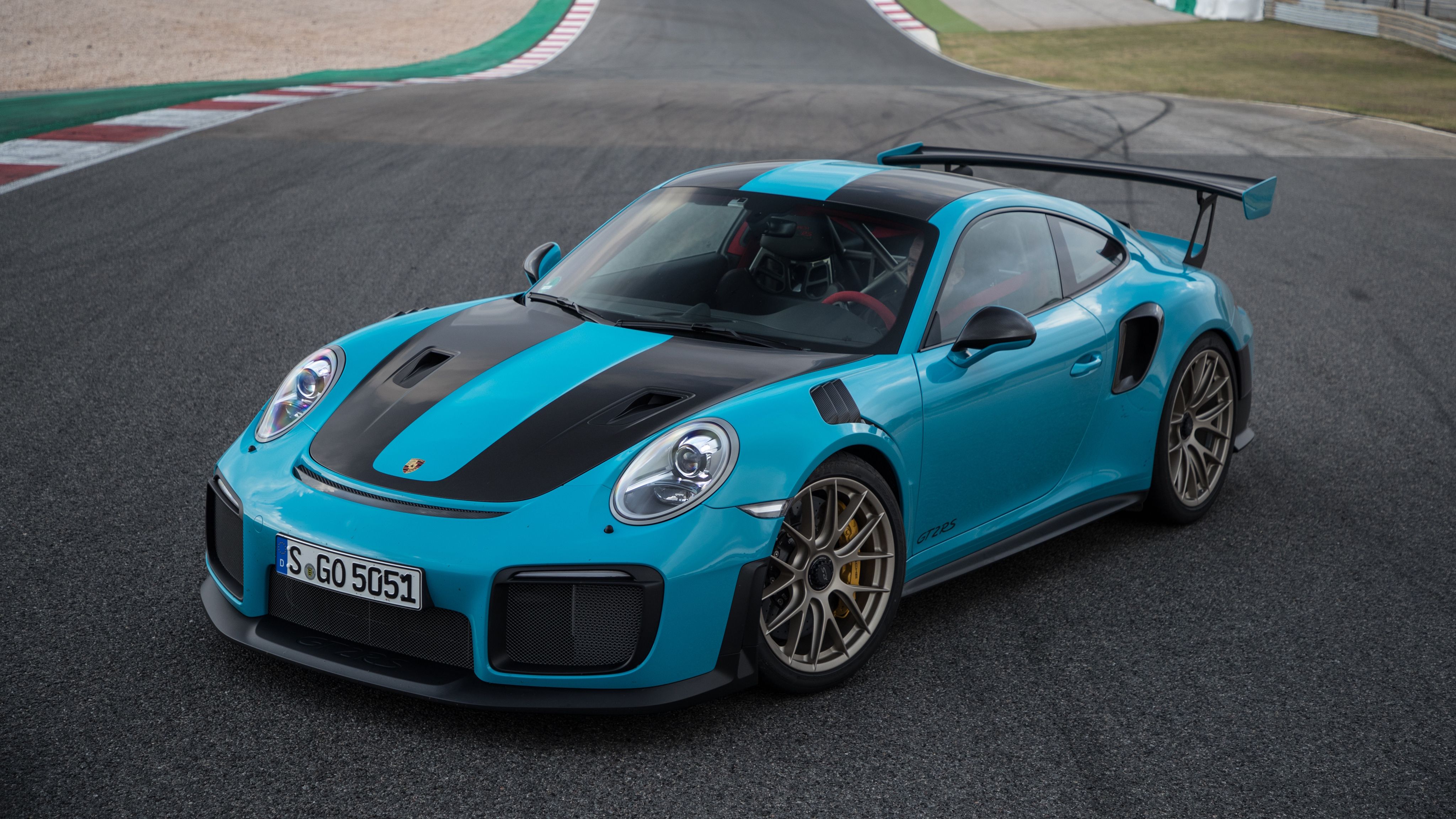 Porsche Gt2 Rs Wallpapers