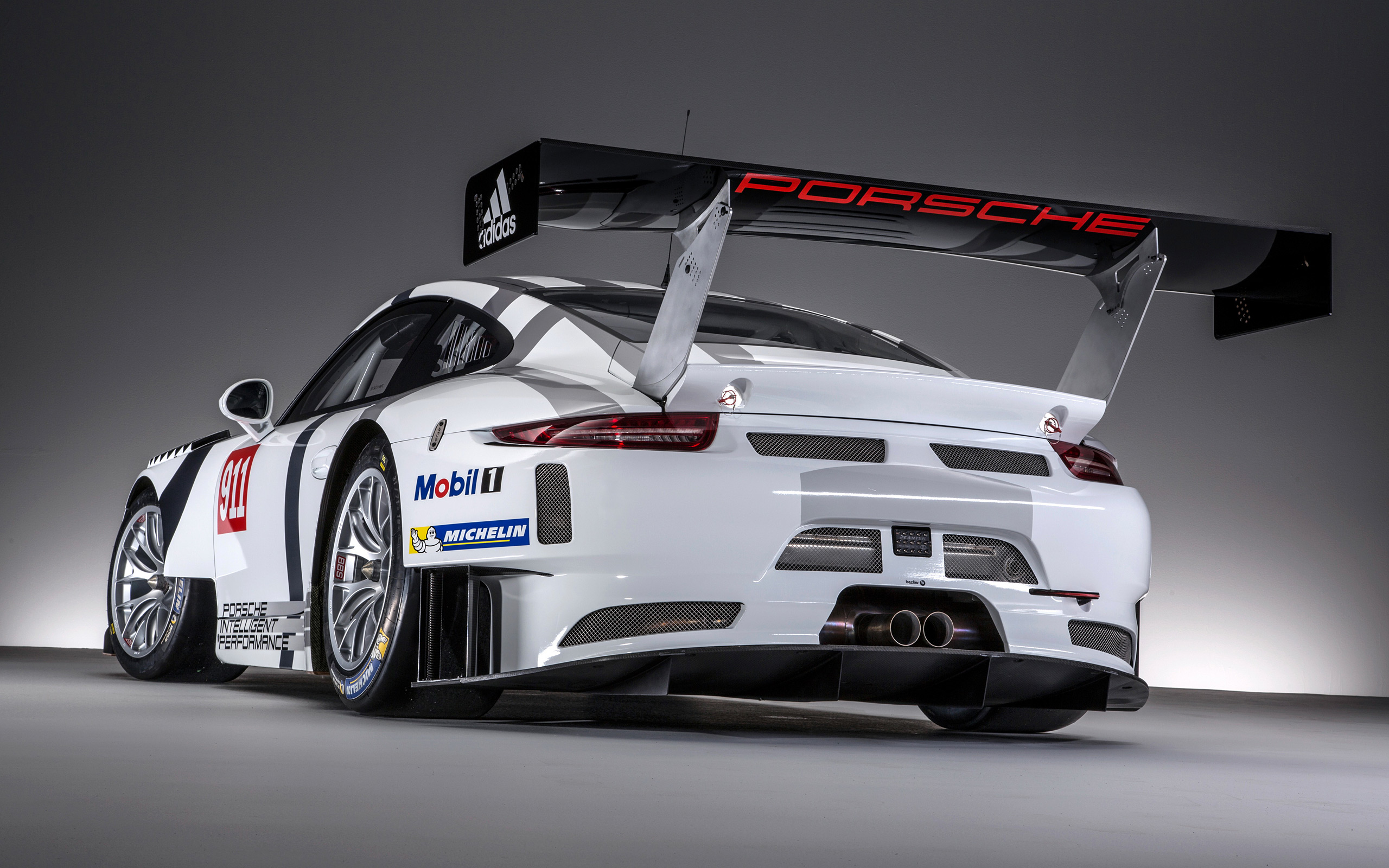 Porsche Gt3R Wallpapers