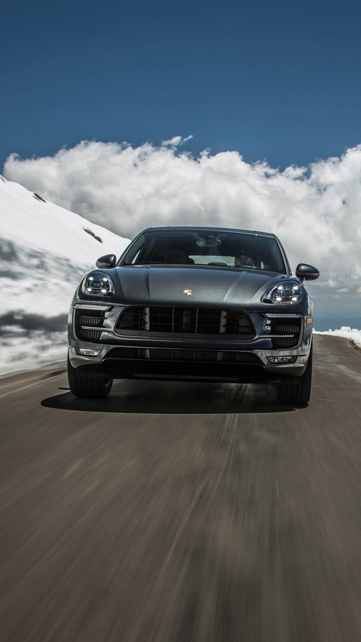 Porsche Macan Gts Wallpapers