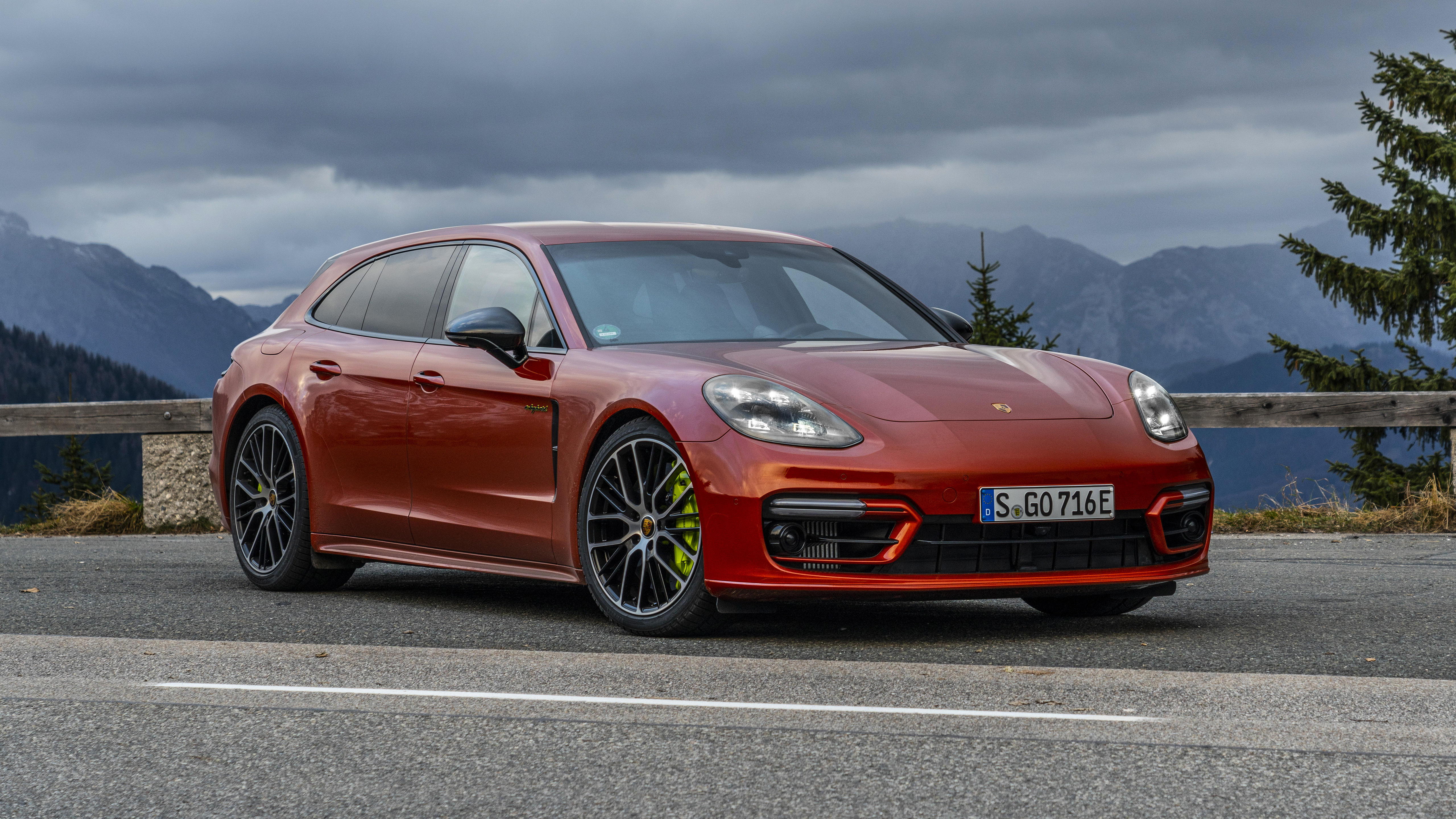 Porsche Panamera 4 E-Hybrid Sportdesign Package Wallpapers