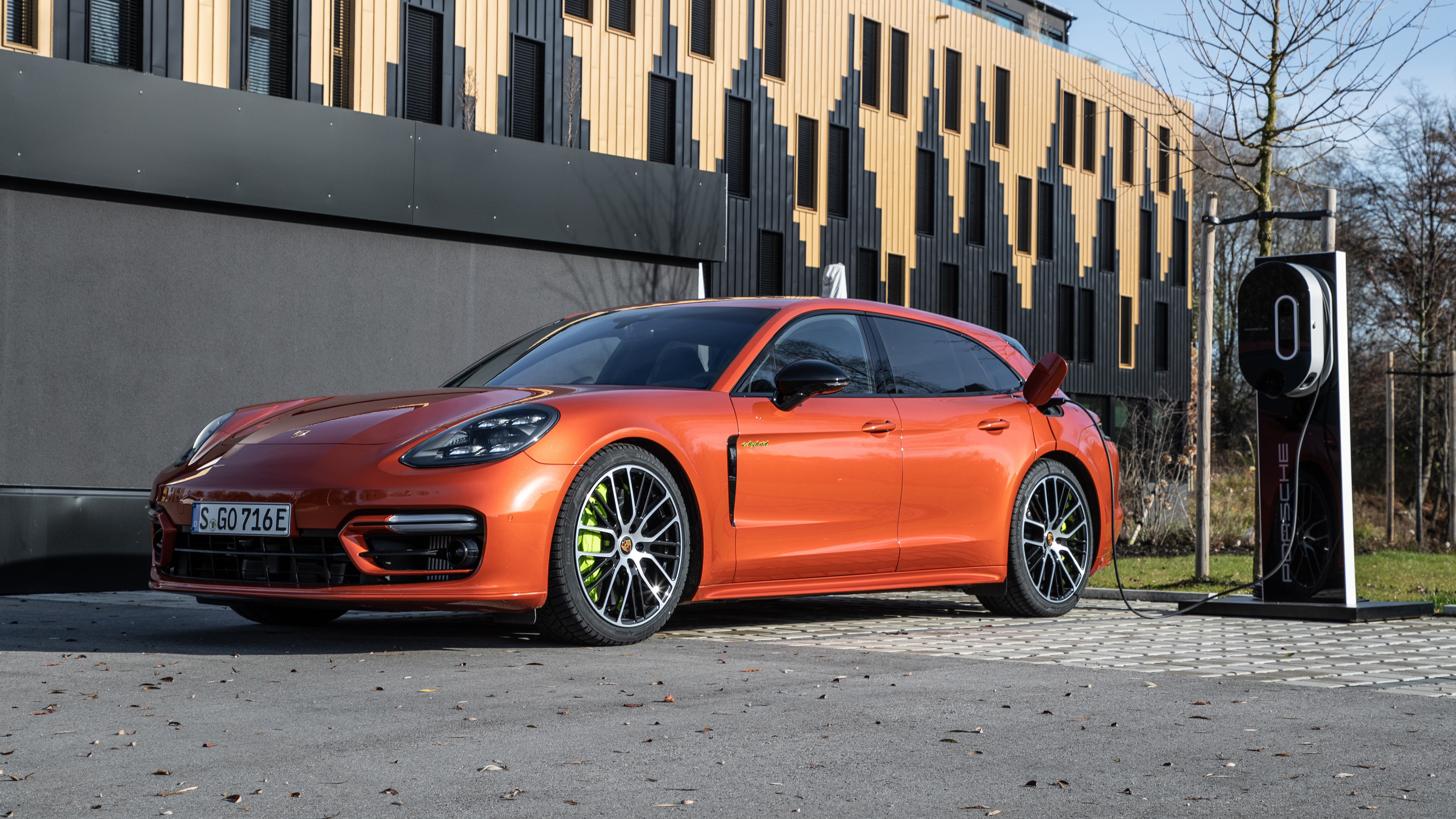 Porsche Panamera 4 E-Hybrid Sportdesign Package Wallpapers