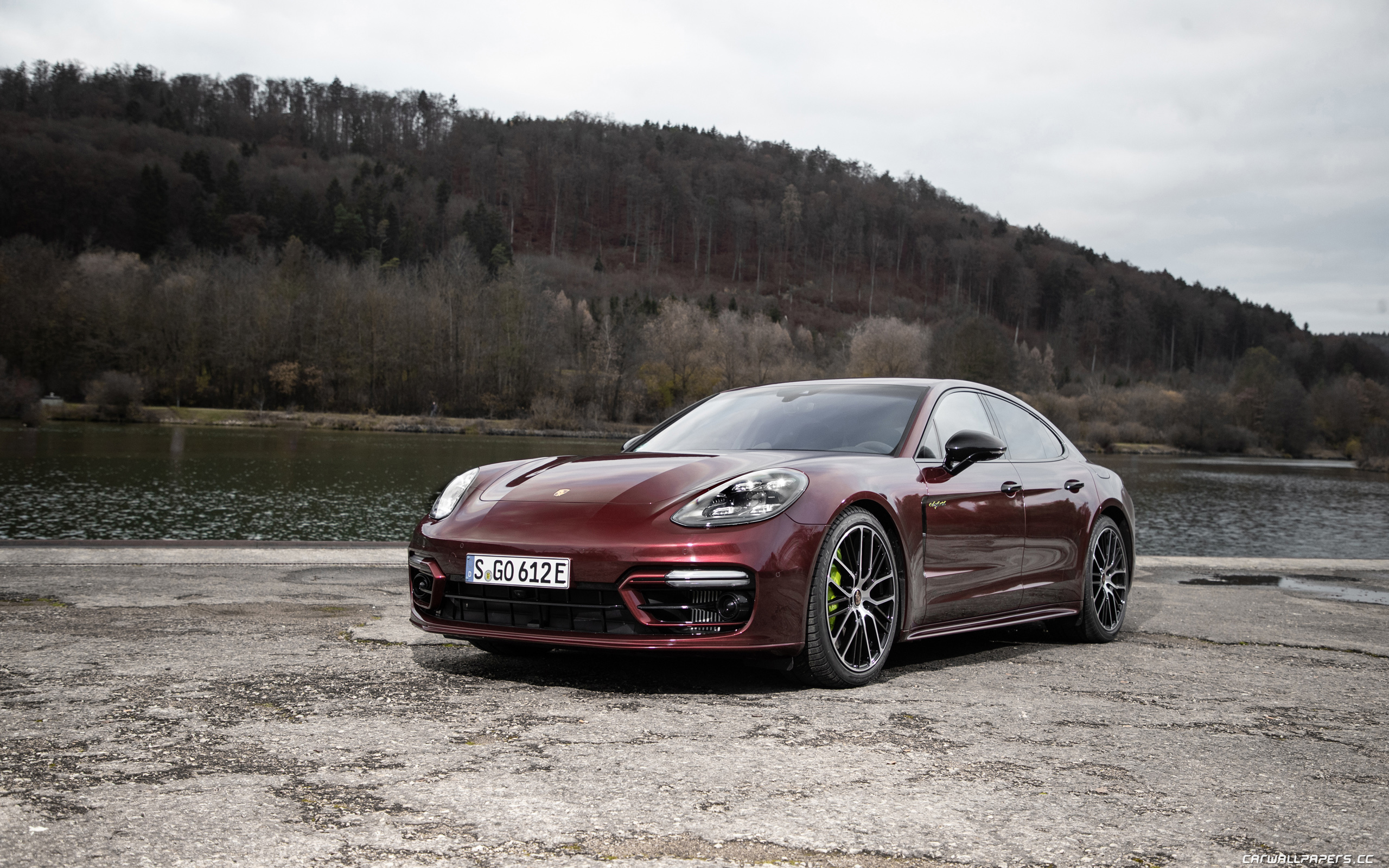 Porsche Panamera 4 E-Hybrid Sportdesign Package Wallpapers