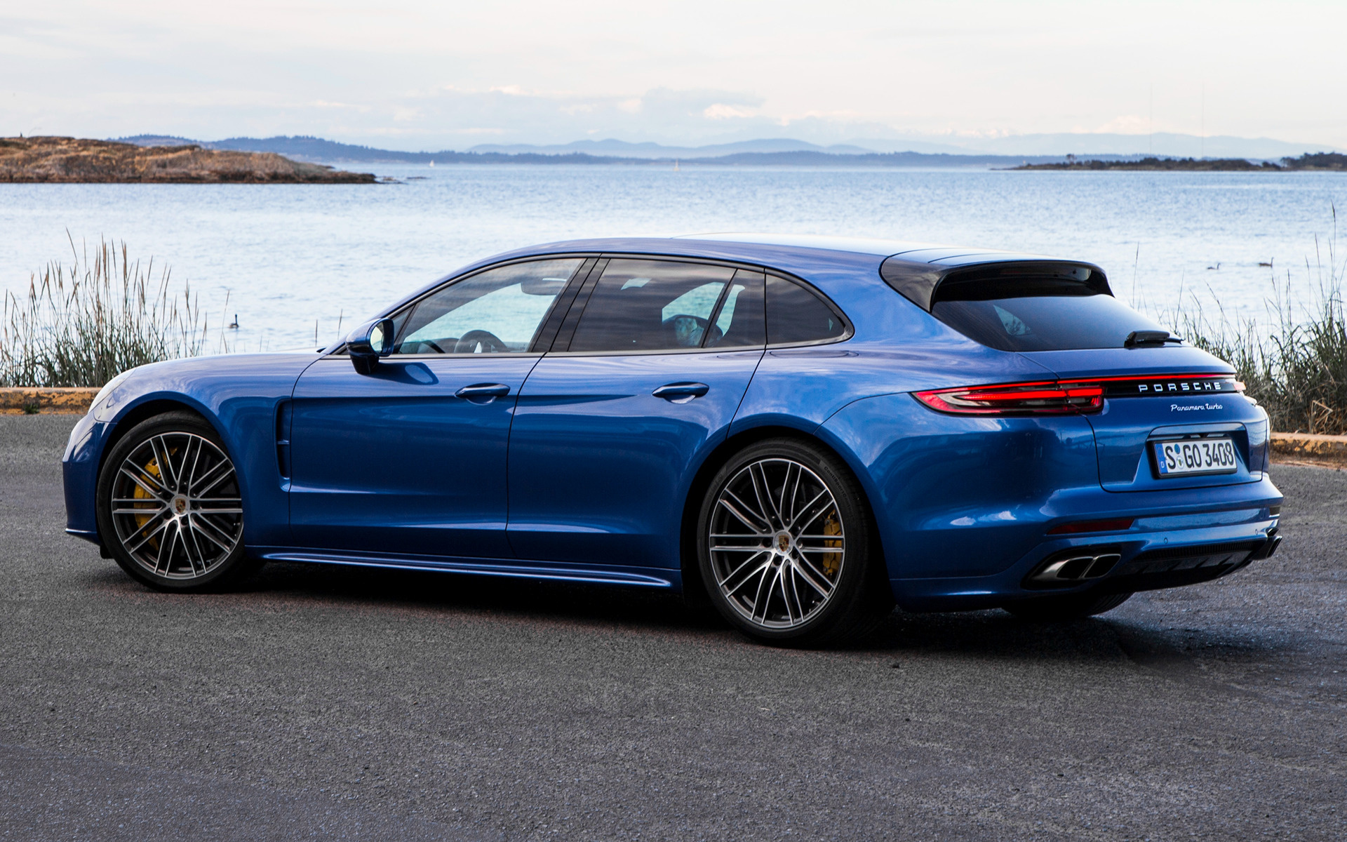 Porsche Panamera Sport Turismo Wallpapers