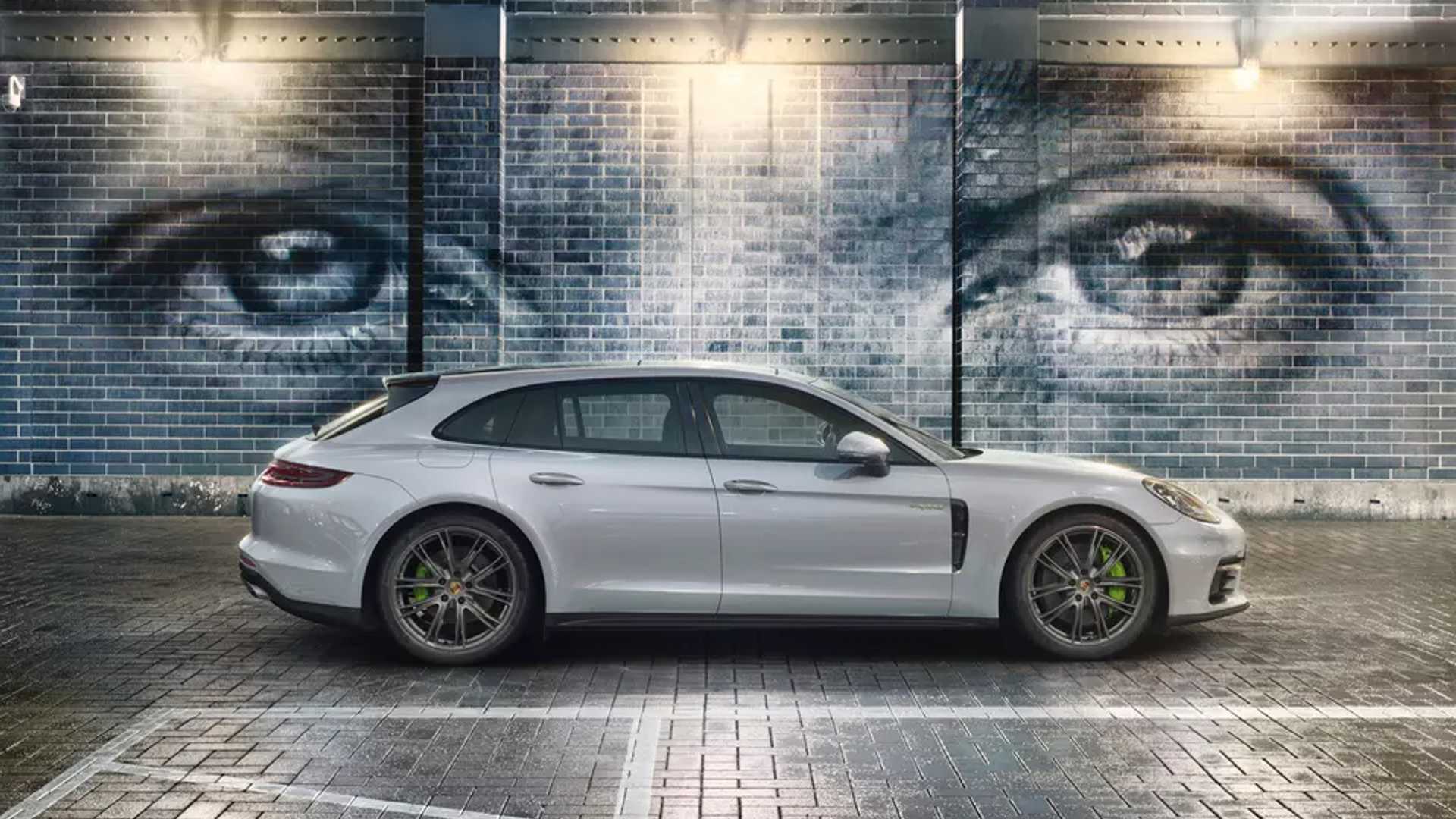 Porsche Panamera Sport Turismo Wallpapers