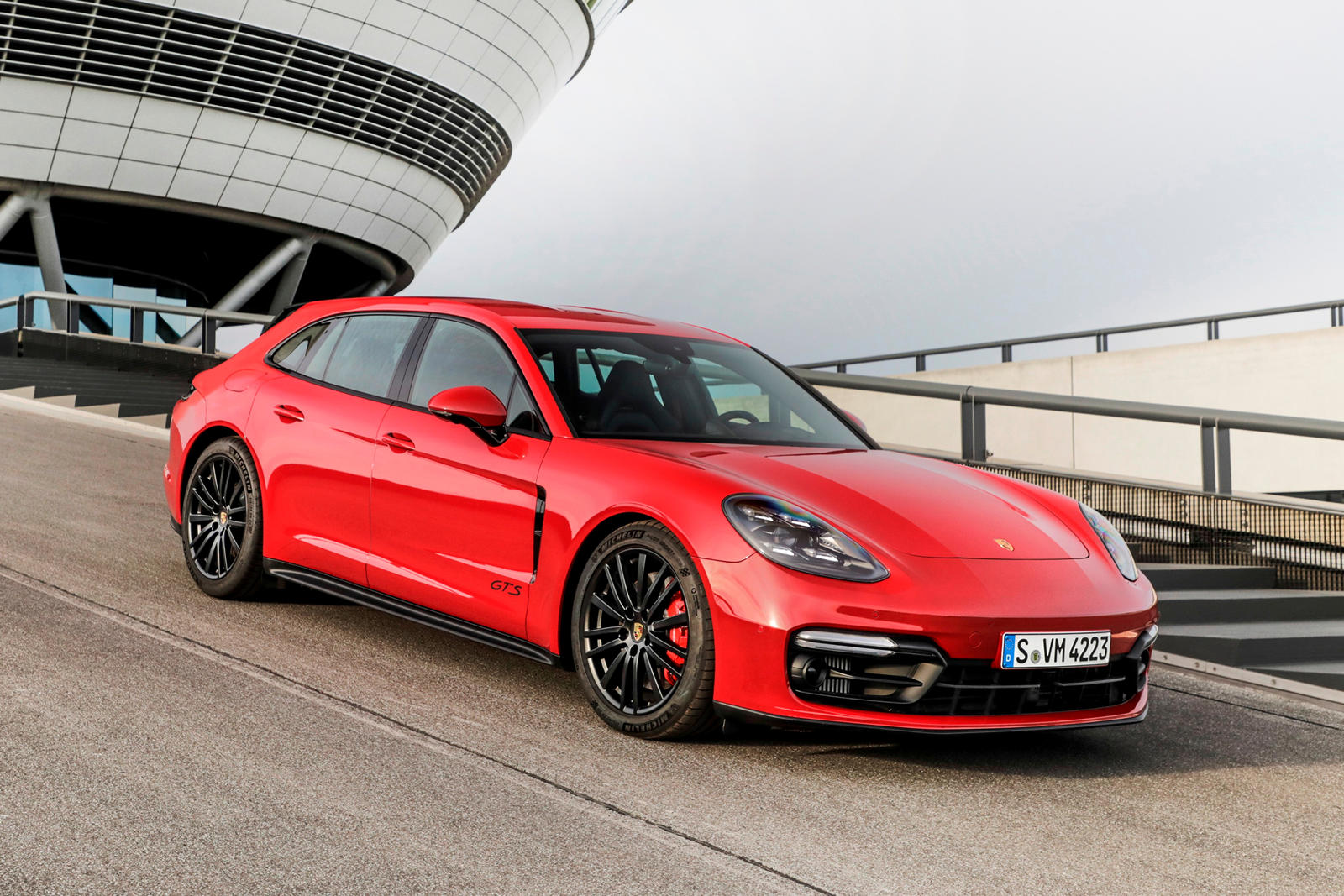 Porsche Panamera Sport Turismo Wallpapers