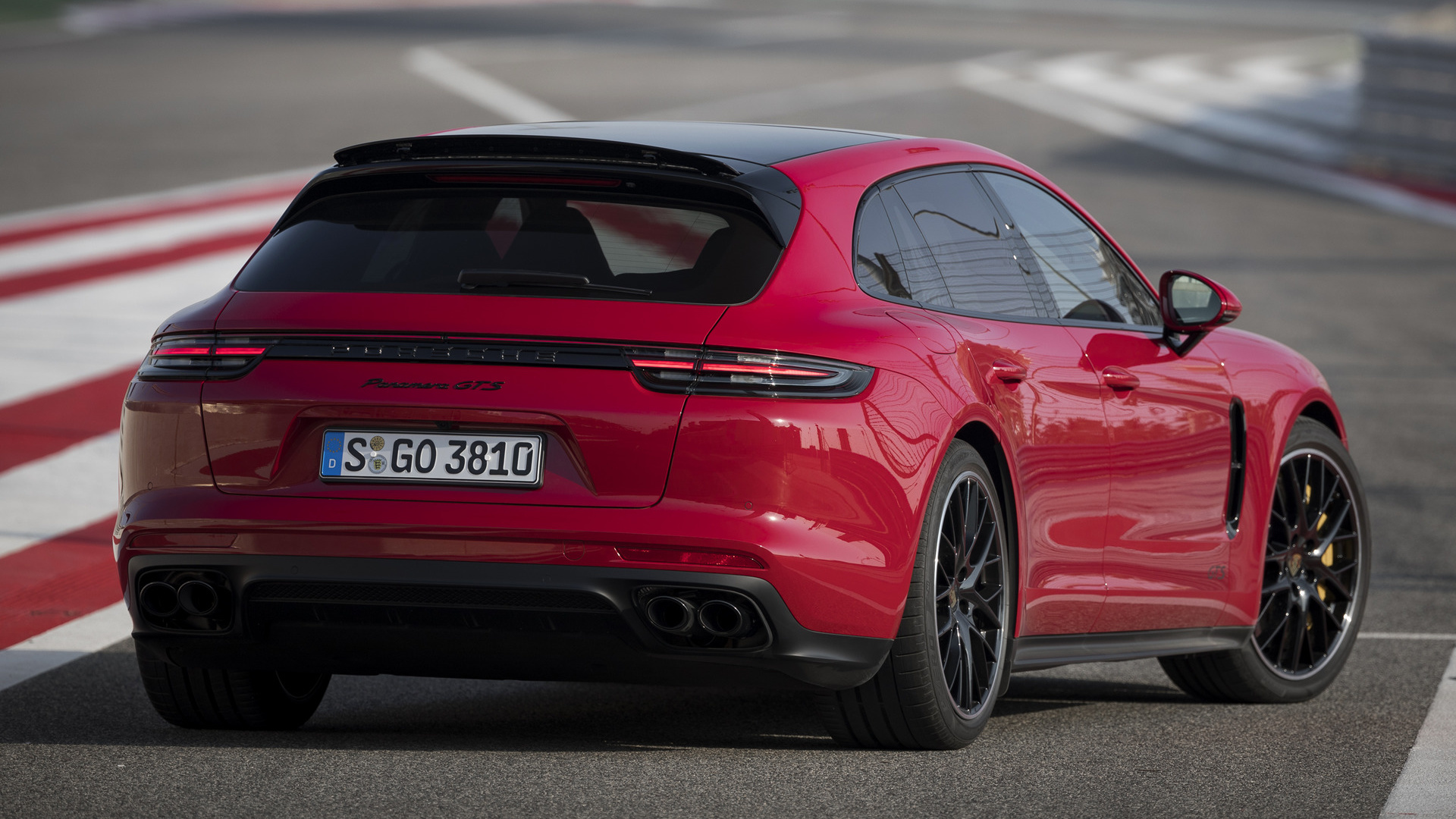 Porsche Panamera Sport Turismo Wallpapers