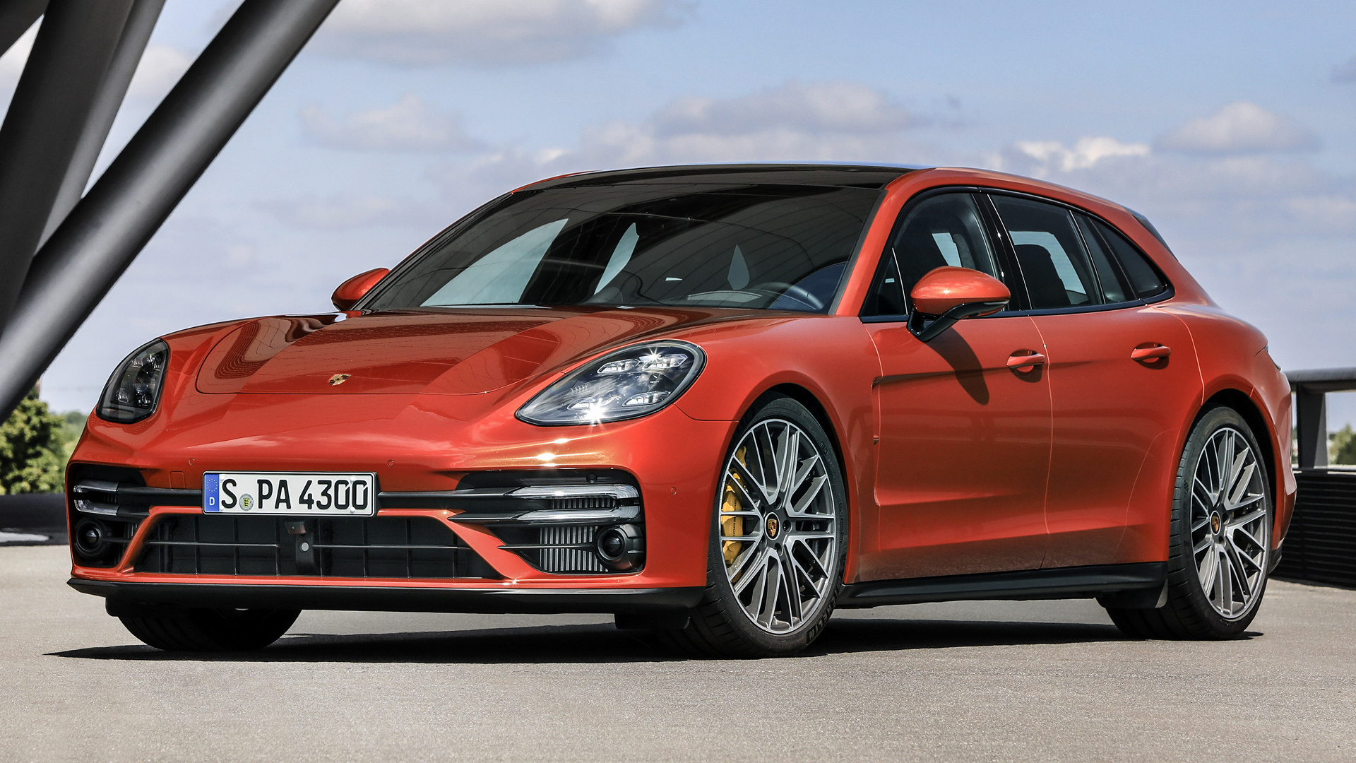 Porsche Panamera Sport Turismo Wallpapers