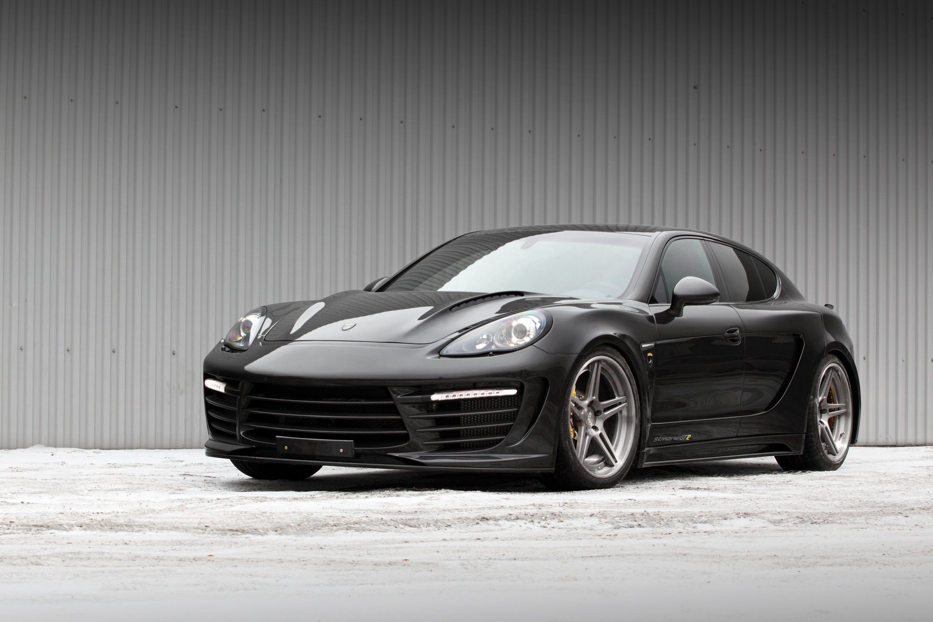 Porsche Panamera Stingray Gtr Wallpapers