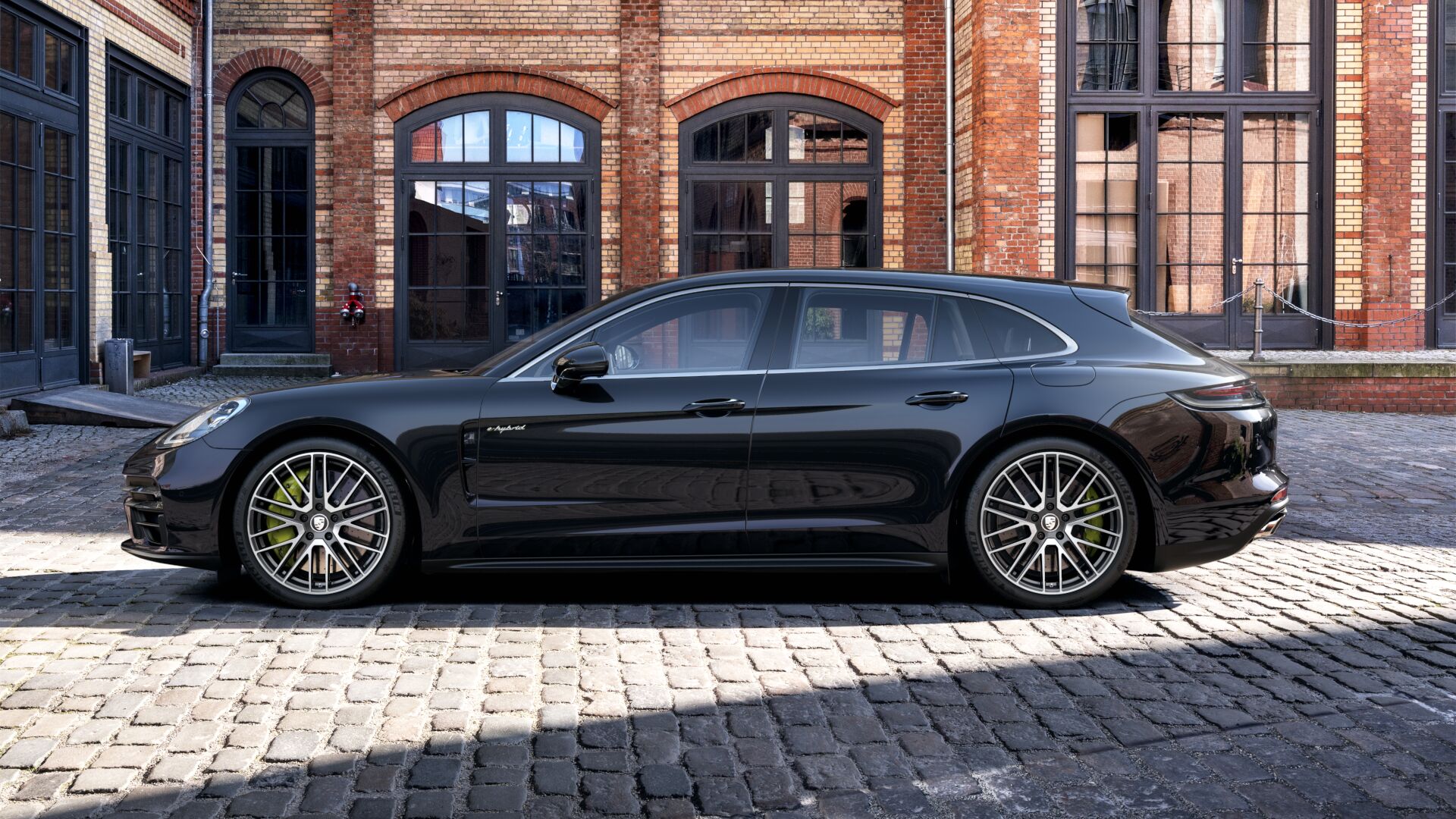 Porsche Panamera Turbo S E-Hybrid Sport Turismo Wallpapers