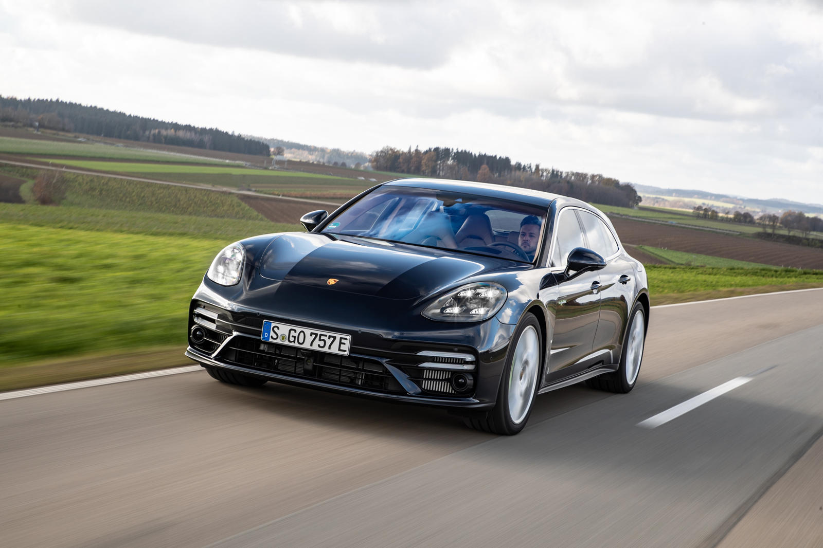 Porsche Panamera Turbo S E-Hybrid Sport Turismo Wallpapers