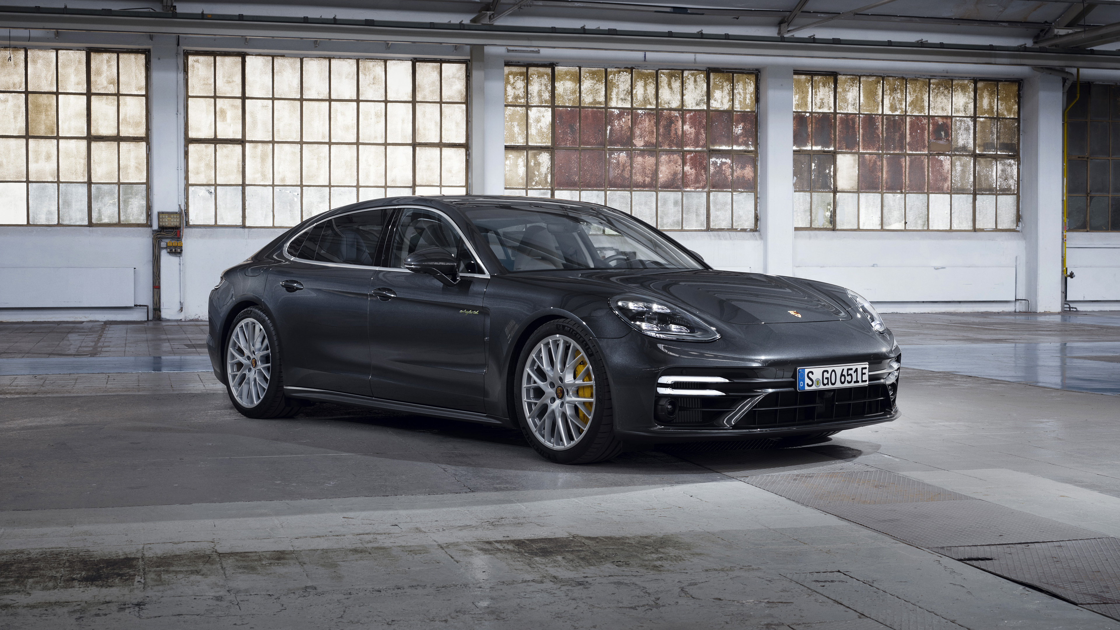 Porsche Panamera Turbo S Executive Exclusive Series Wallpapers