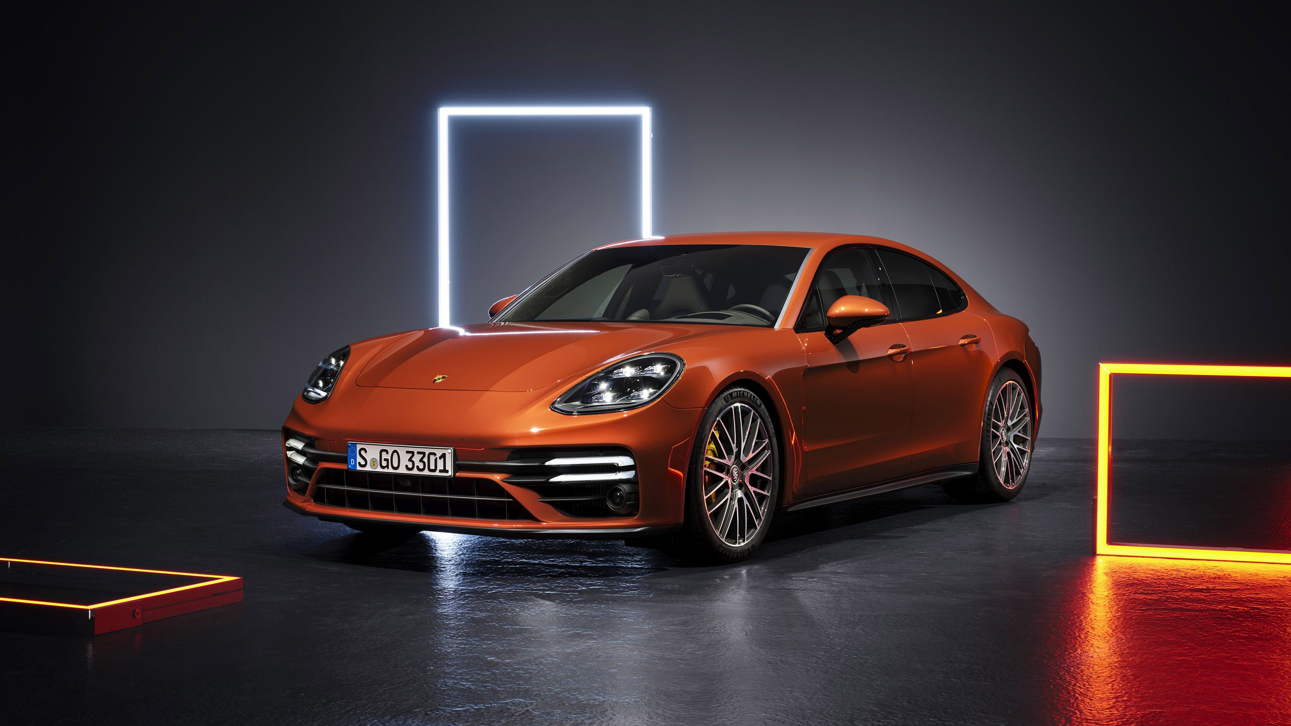 Porsche Panamera Turbo Wallpapers