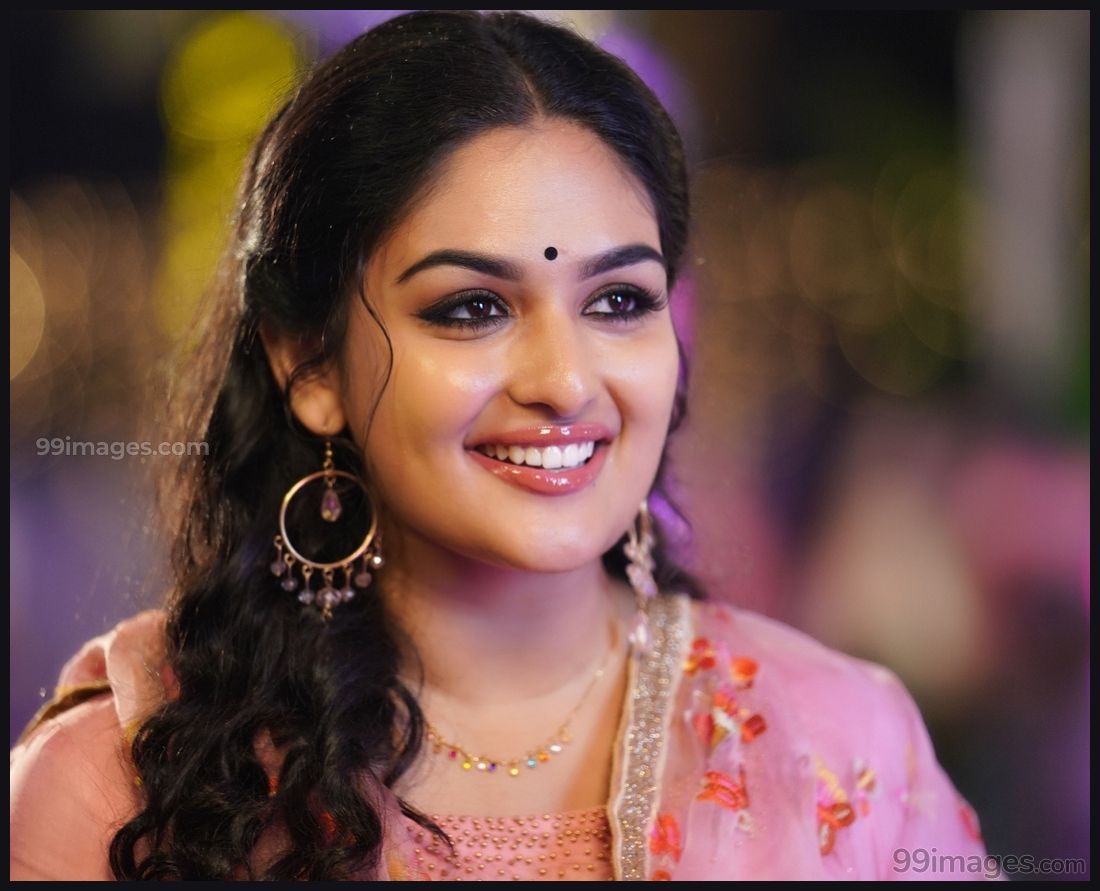 Prayaga Martin Wallpapers