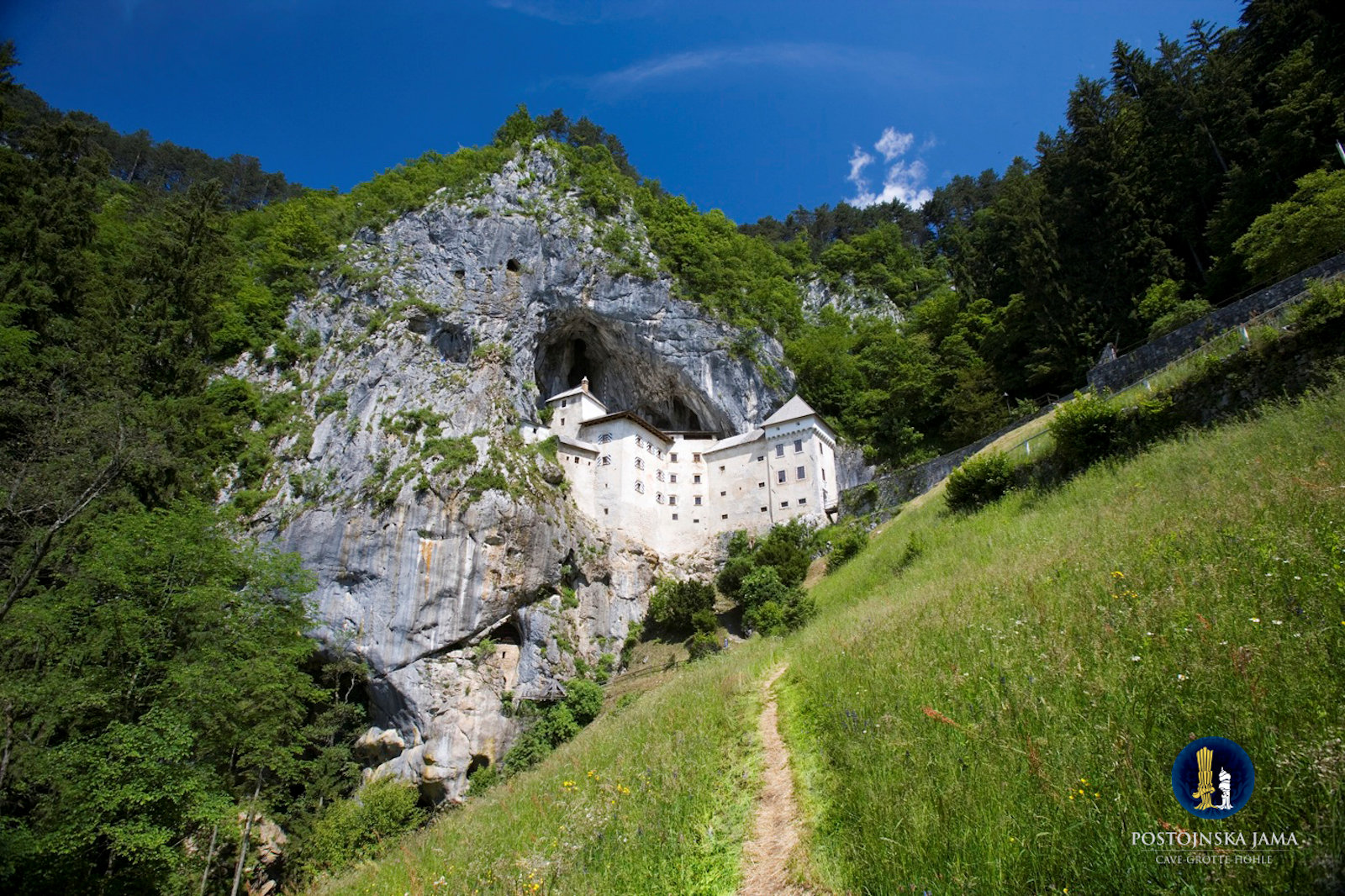 Predjama Castle Wallpapers