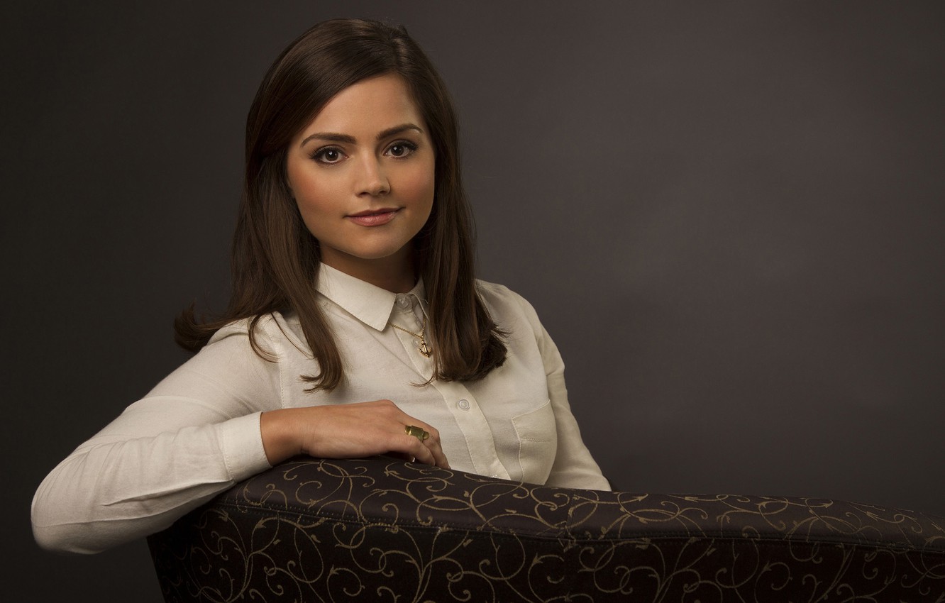 Pretty Jenna Coleman Smiling Wallpapers