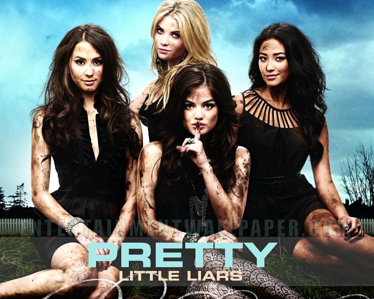 Pretty Little Liars Wallpapers