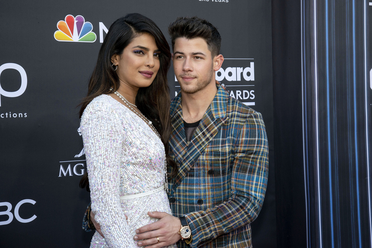 Priyanka Chopra Jonas &amp; Nick Jonas 2021 Wallpapers