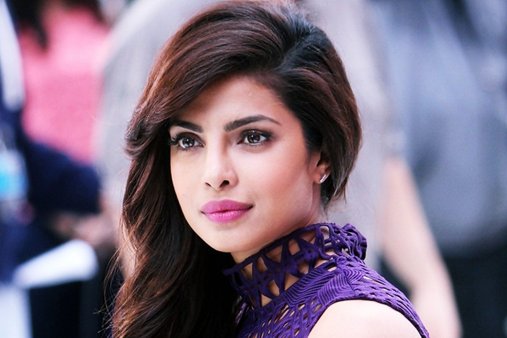 Priyanka Chopra Wallpapers