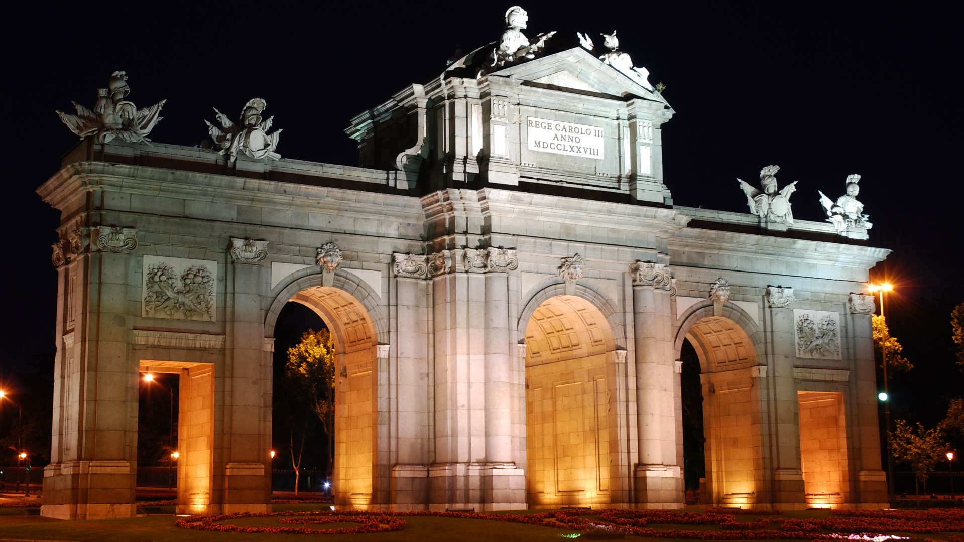 Puerta De Alcala Wallpapers