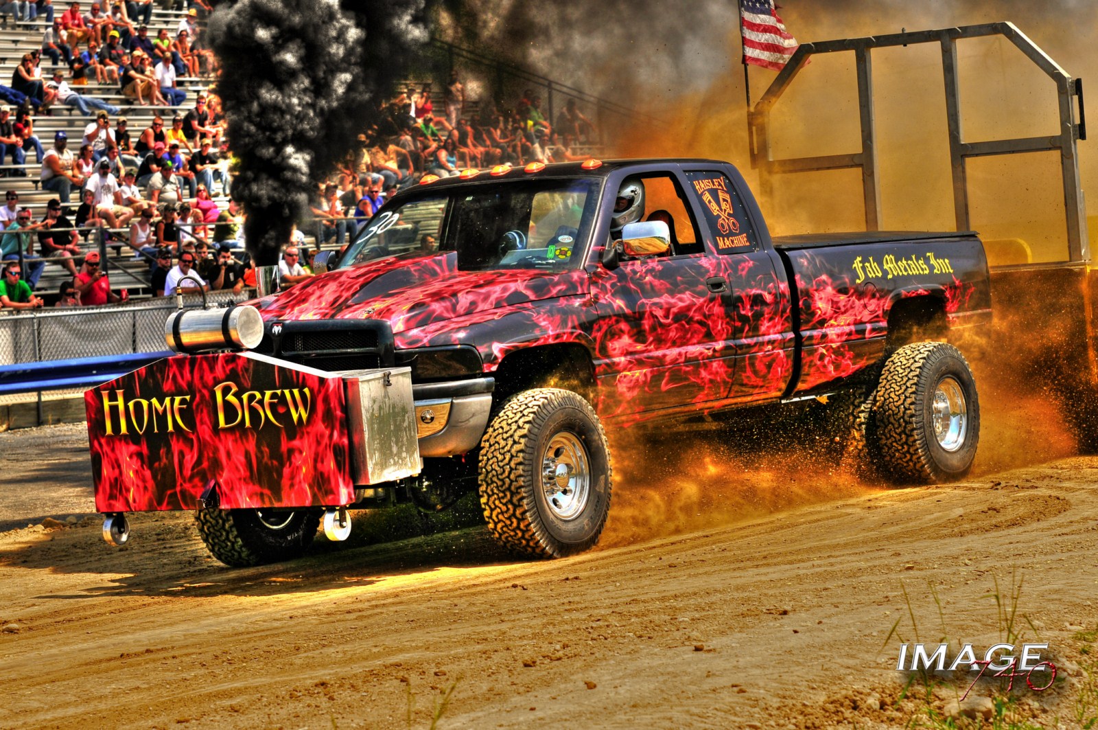 Pulling Truck Wallpapers