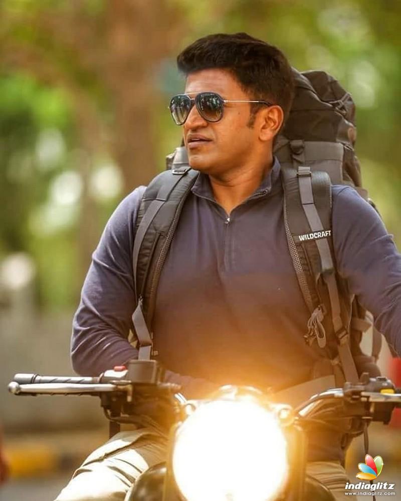 Puneeth Rajkumar Photos Wallpapers