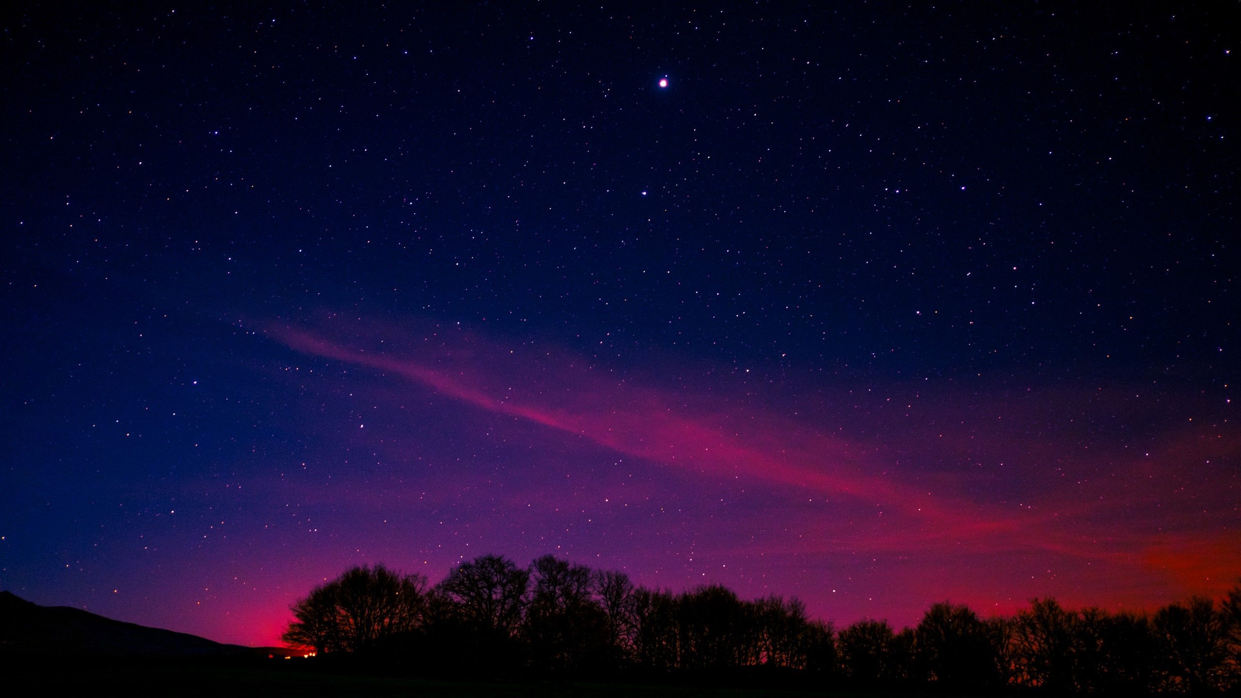 Purple Blu Sky And Truck Minimal Wallpapers