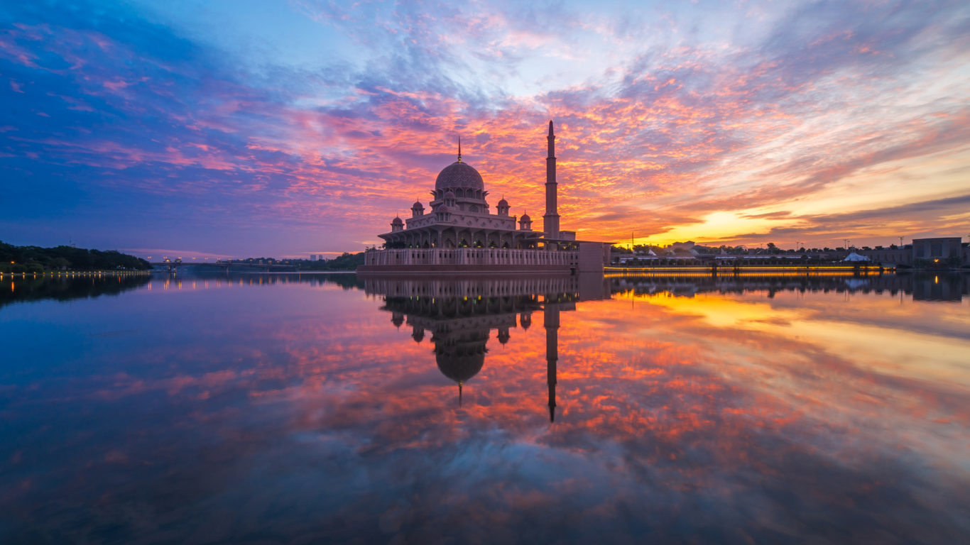 Putra Mosque Wallpapers