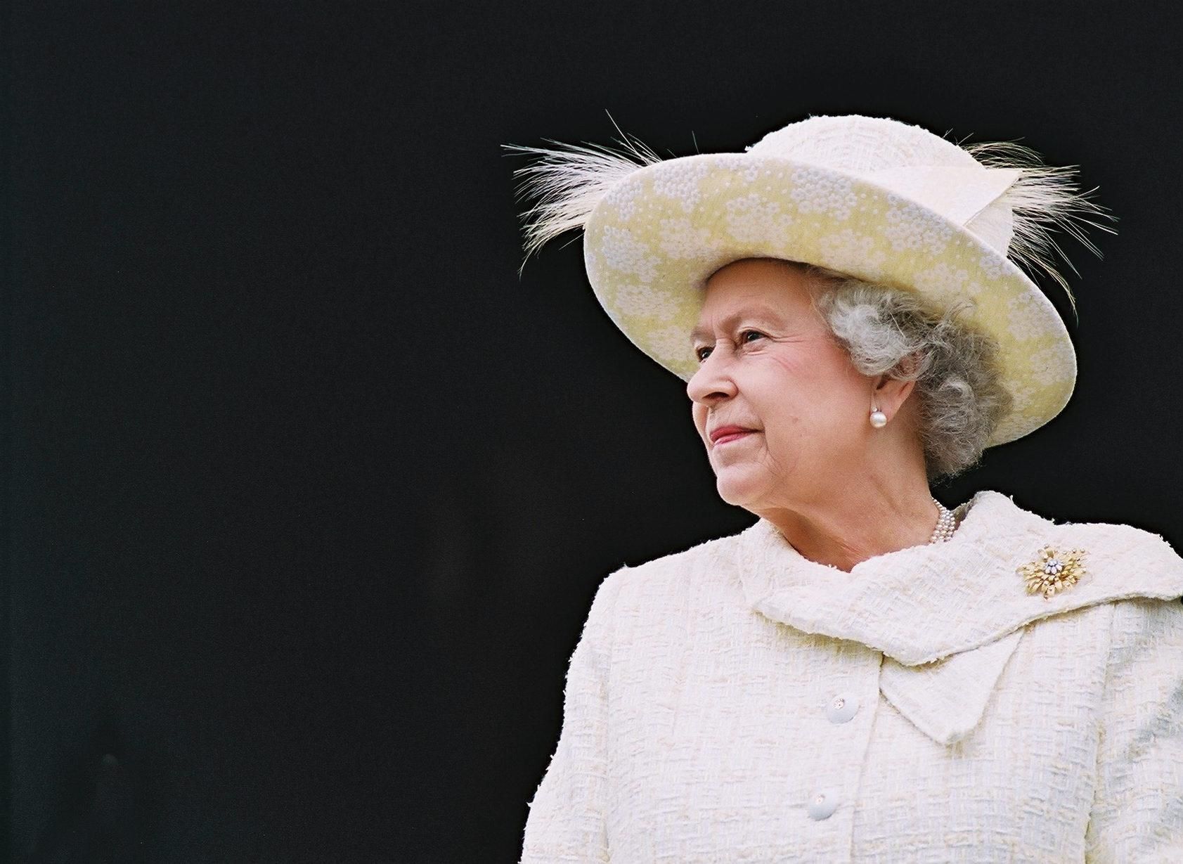 Queen Elizabeth II Wallpapers