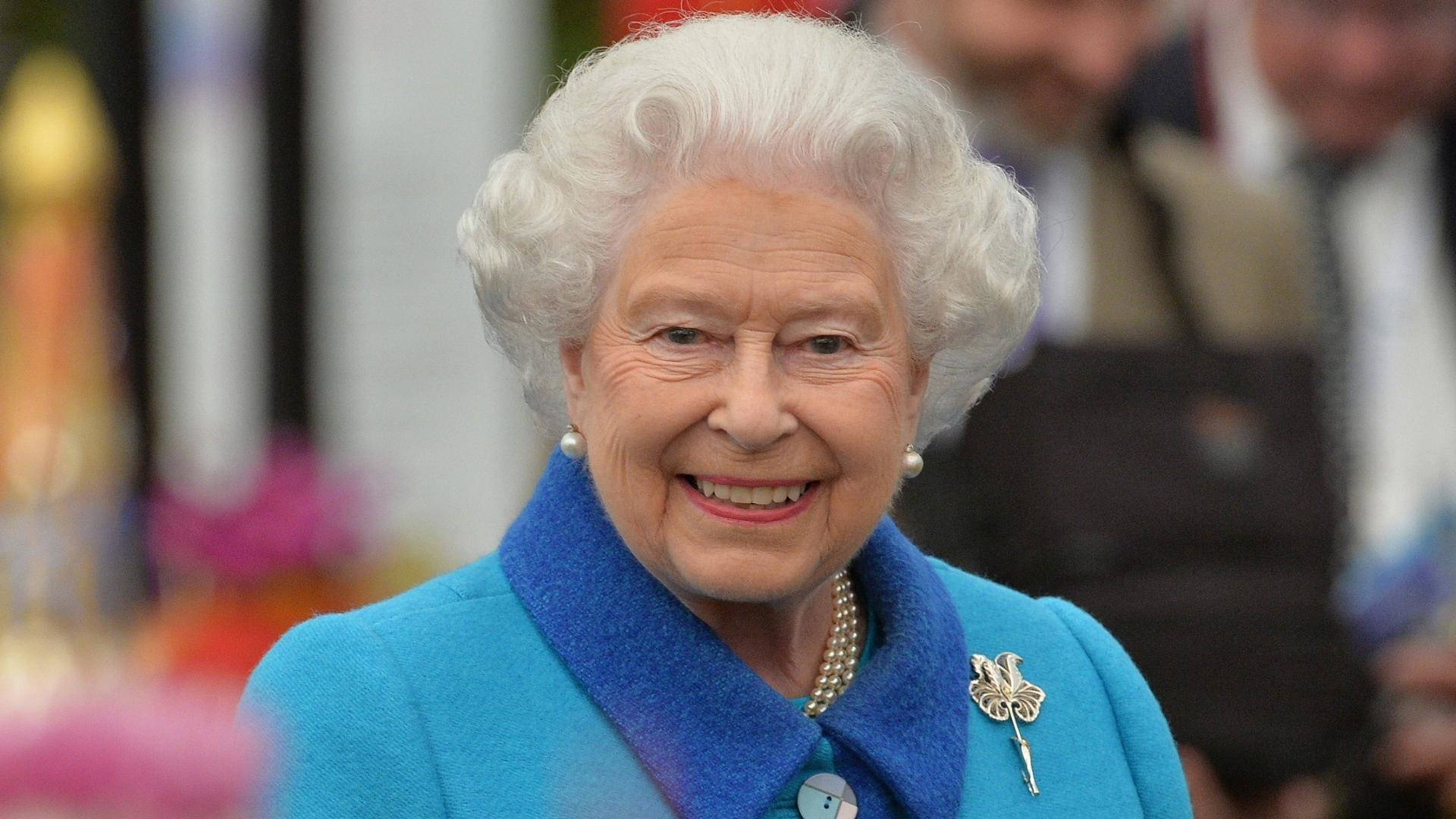 Queen Elizabeth II Wallpapers