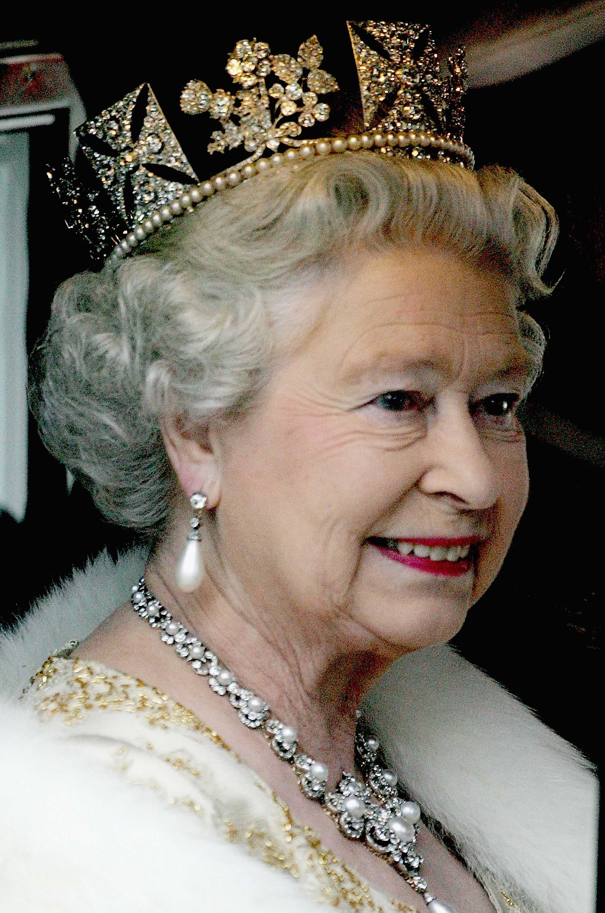 Queen Elizabeth II Wallpapers