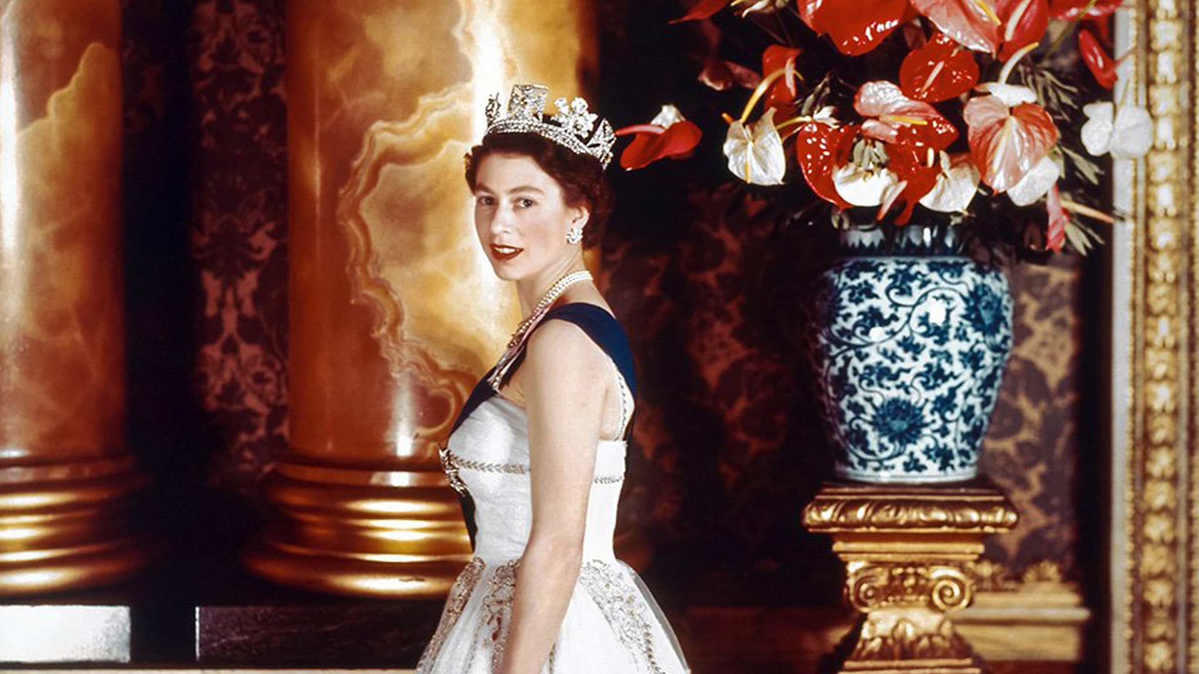 Queen Elizabeth II Wallpapers