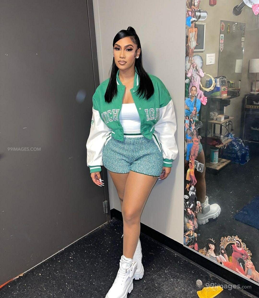 Queen Naija Wallpapers