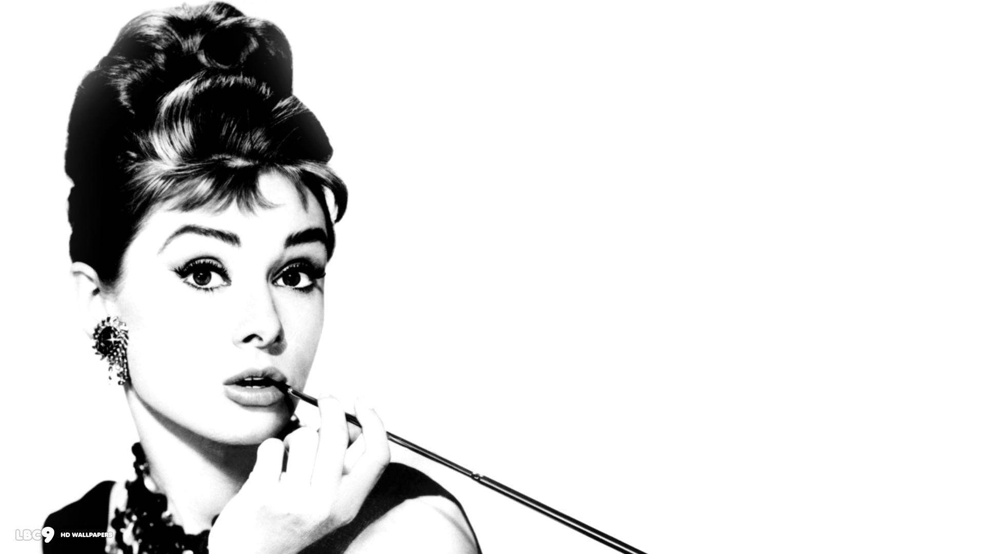 Quotes From Audrey Hepburn Wallpapers