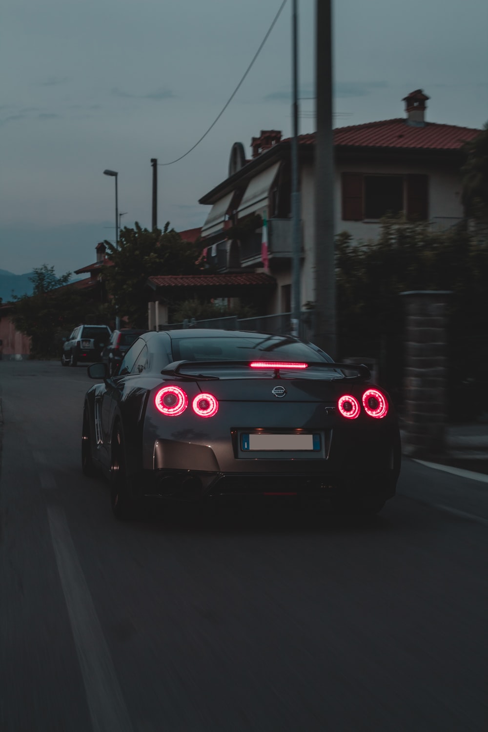 R35 Wallpapers