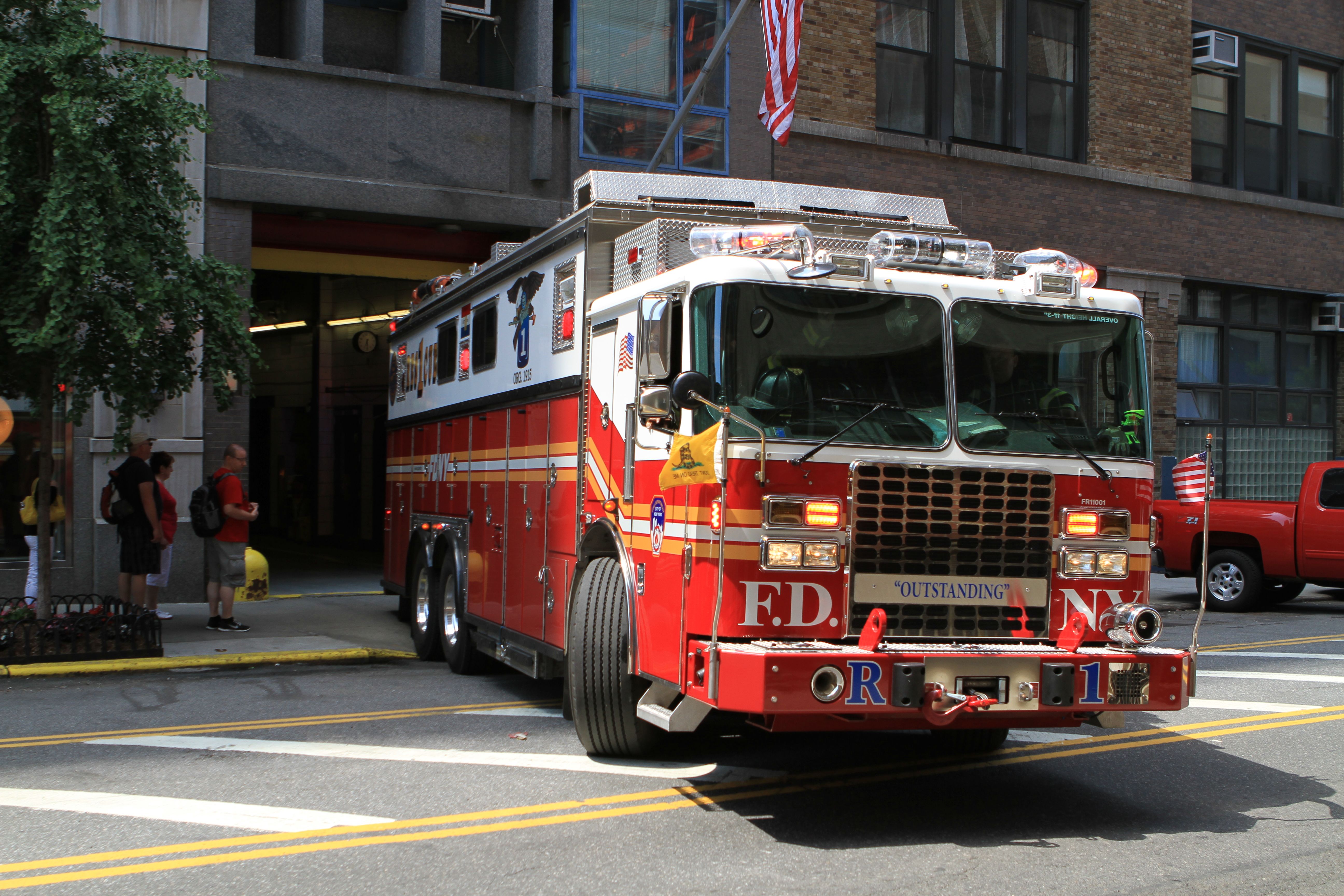 Raba Fire Truck Wallpapers