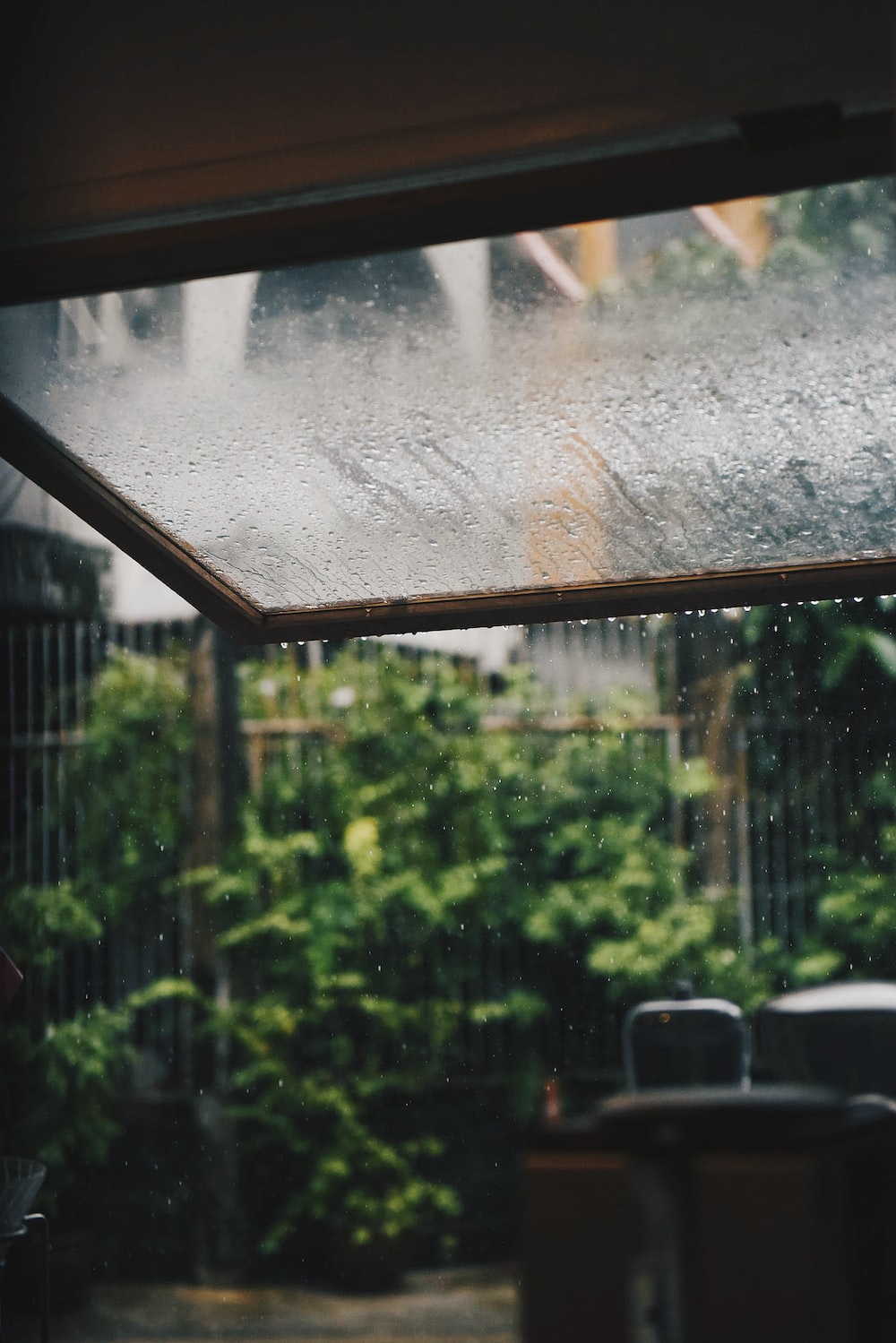 Rain On Glass Wallpapers