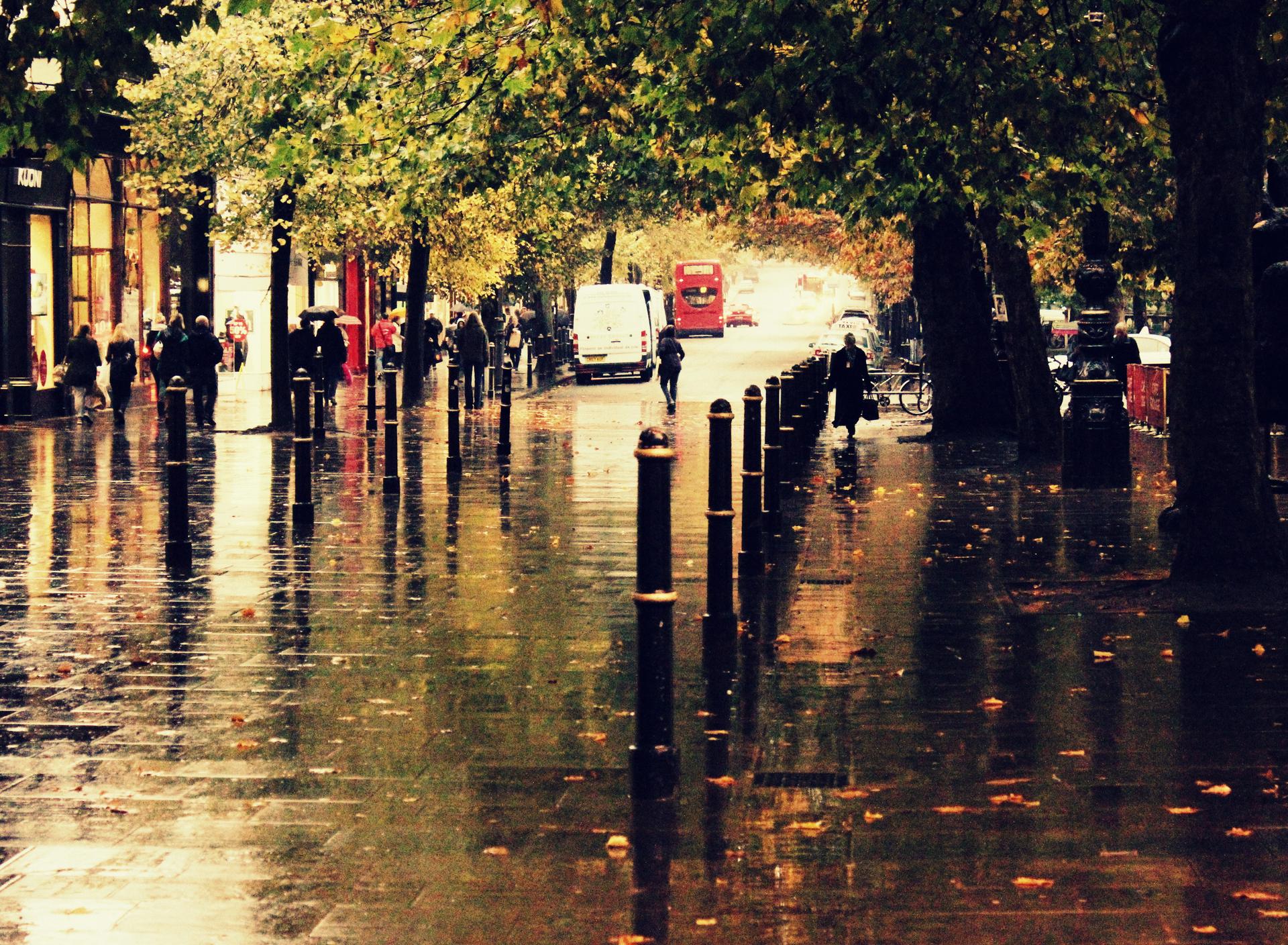 Rainy London Wallpapers