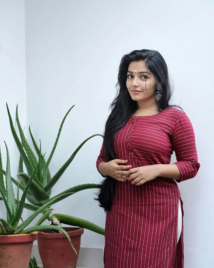 Rajisha Vijayan Wallpapers