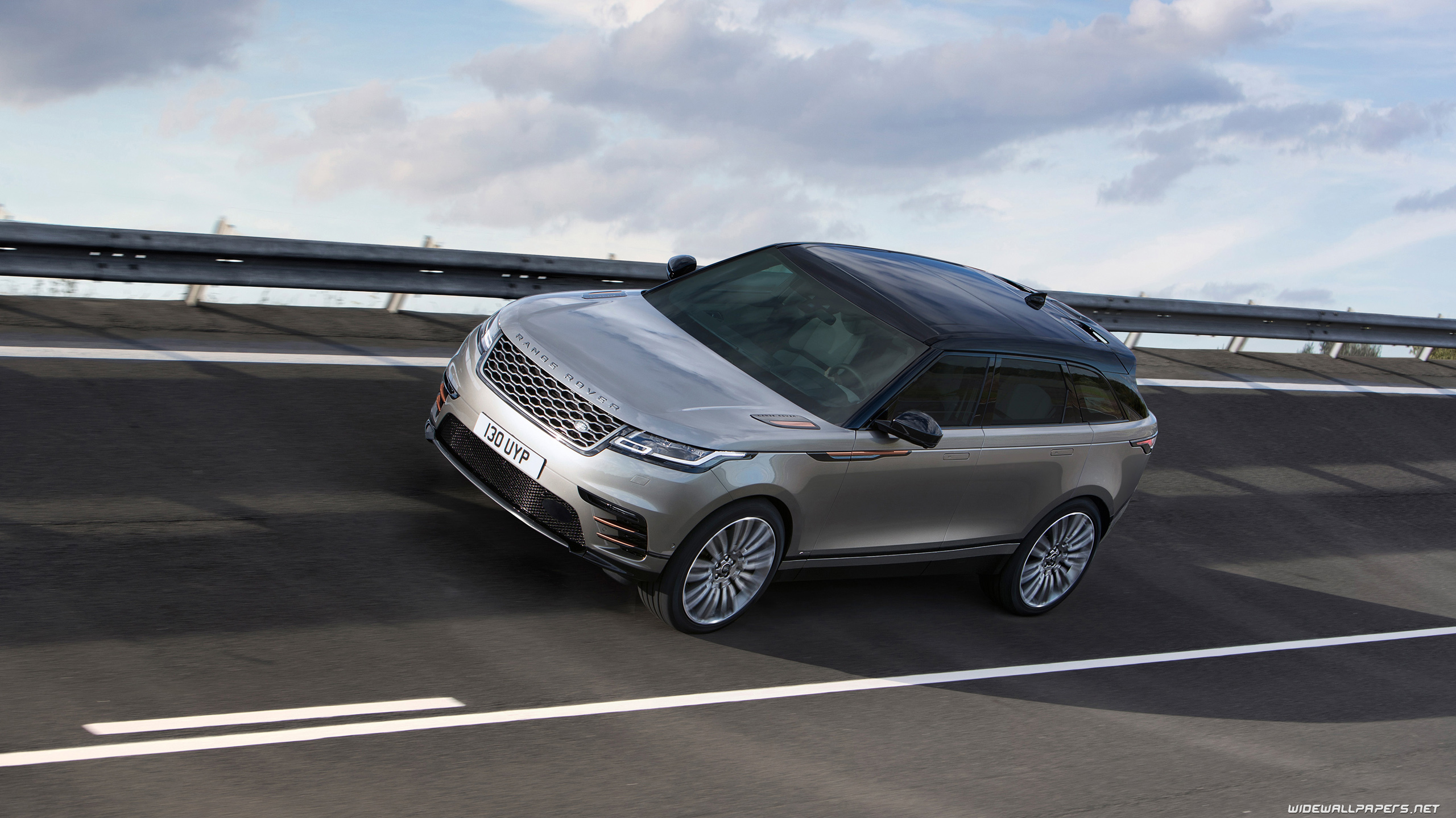 Range Rover Velar R Dynamic P380 2017 Wallpapers