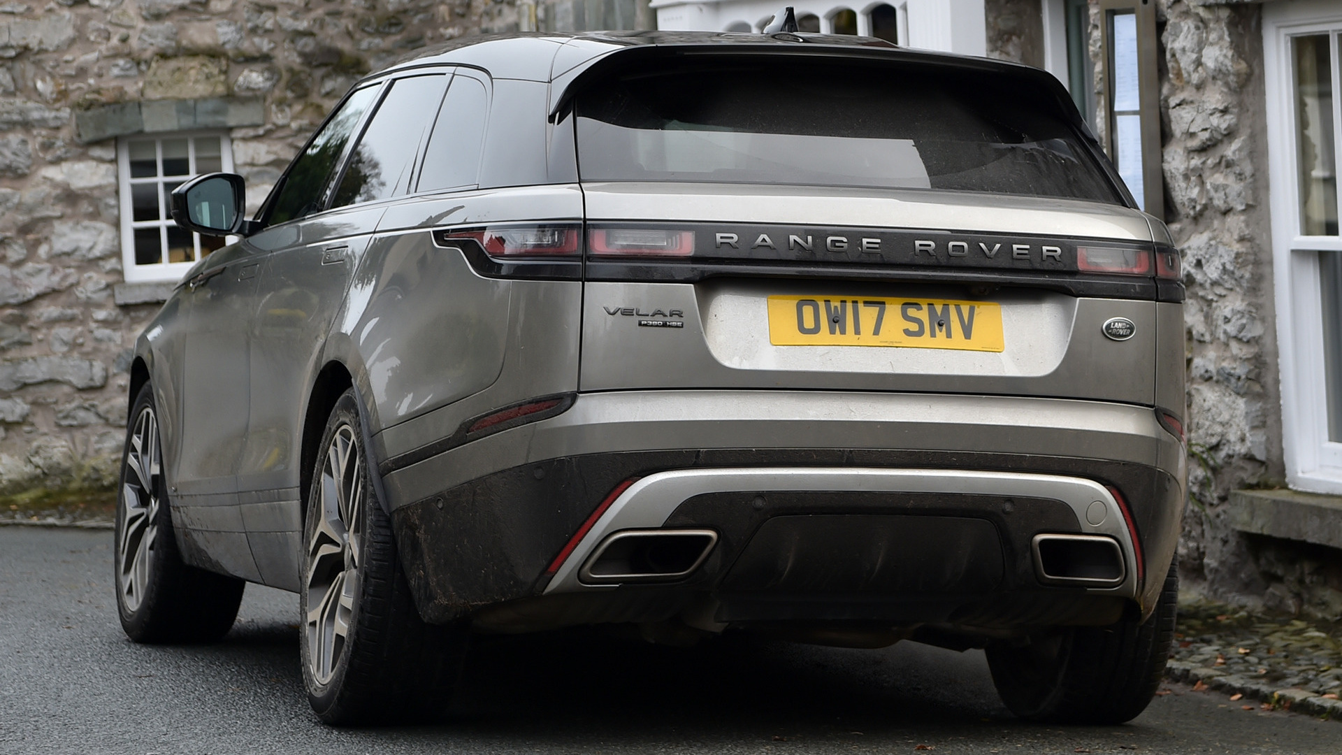 Range Rover Velar R Dynamic P380 2017 Wallpapers