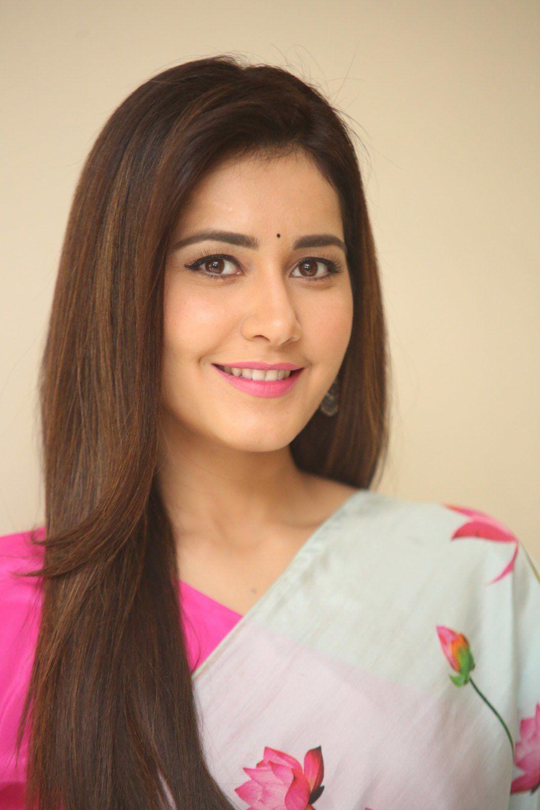 Rashi Khanna Wallpapers