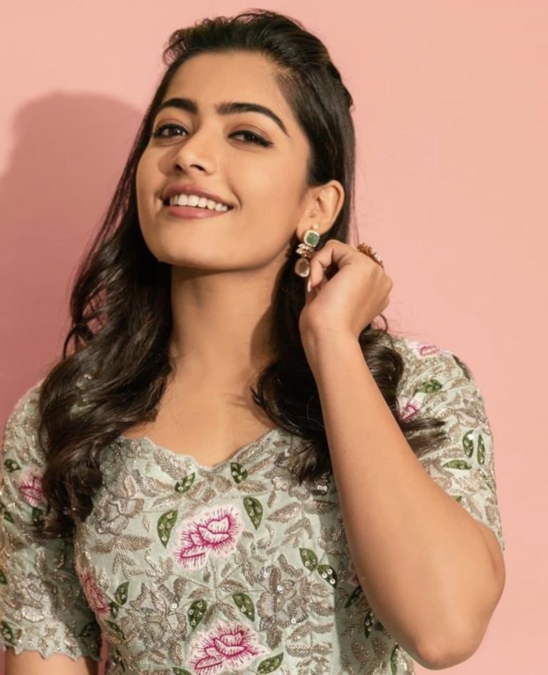 Rashmika Mandanna Wallpapers