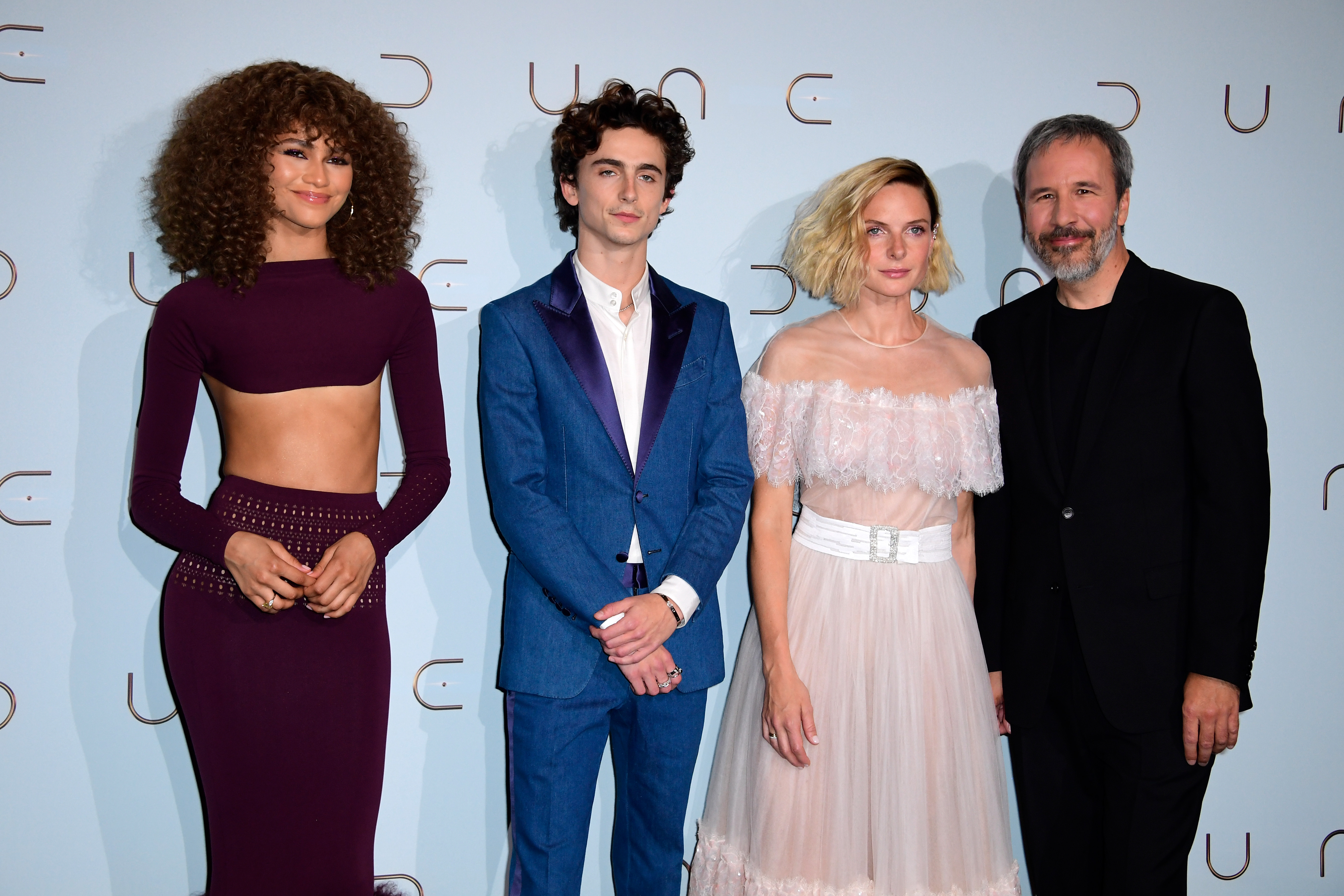 Rebecca Ferguson &Amp; Timothee Chalamet Dune 2020 Wallpapers