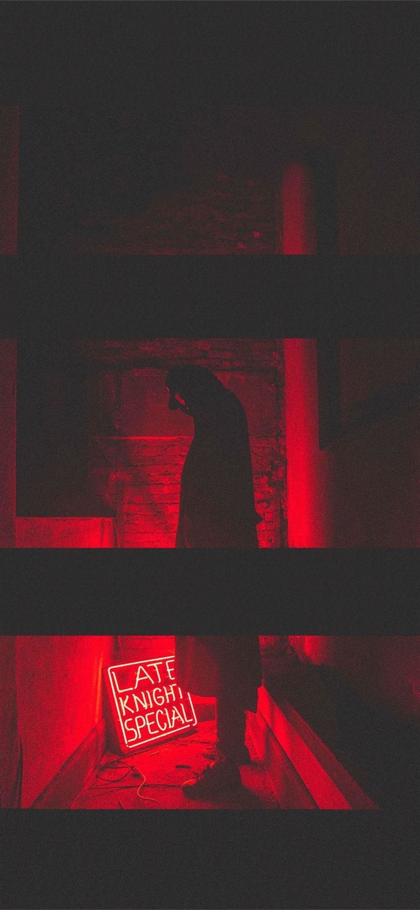 Red Aesthetic Baddie Wallpapers