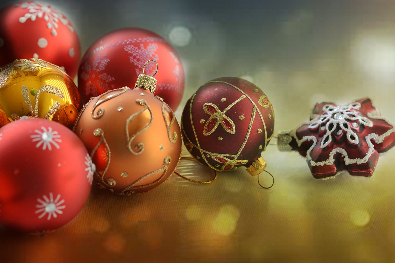 Red And Gold Christmas Wallpapers