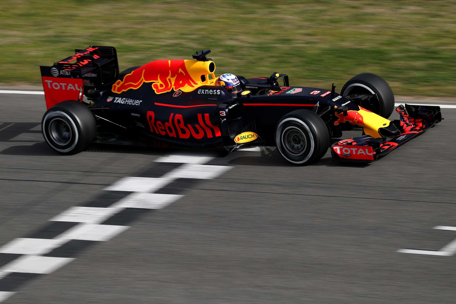 Red Bull Racing Rb12 Wallpapers