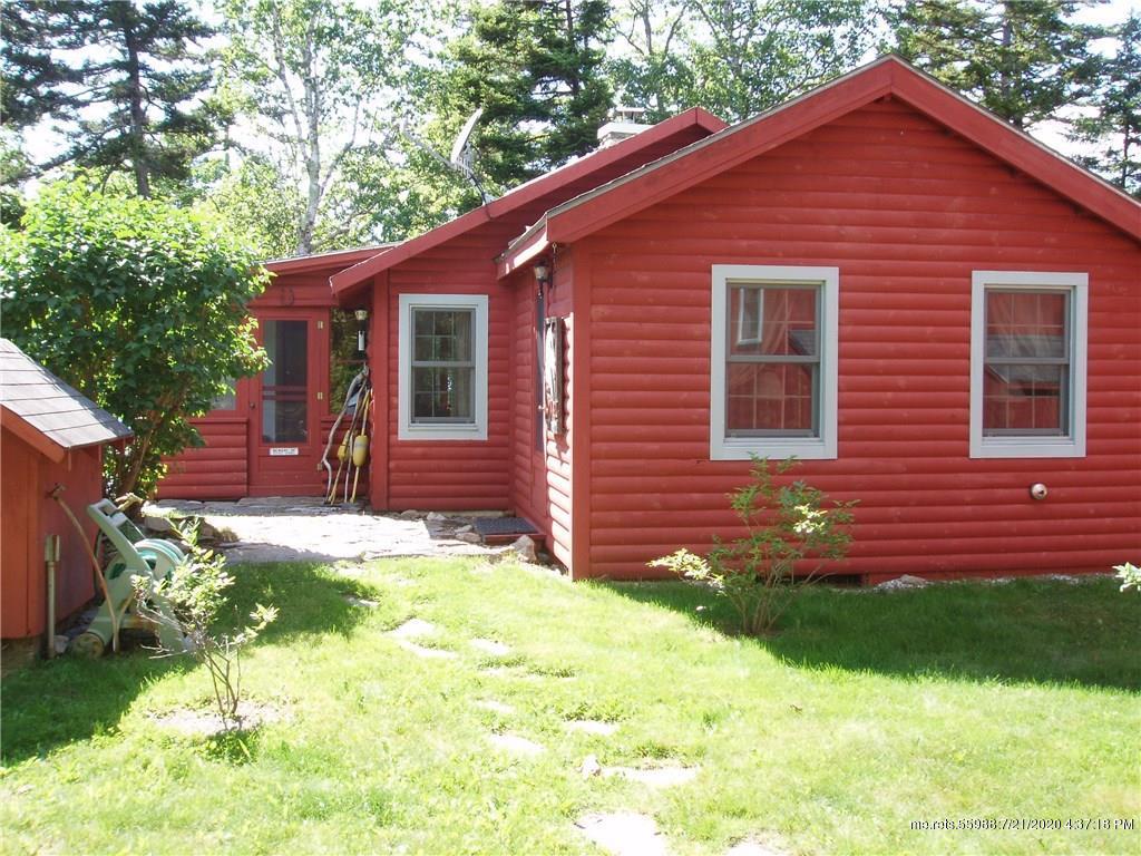Red Cabin At Bay Wallpapers