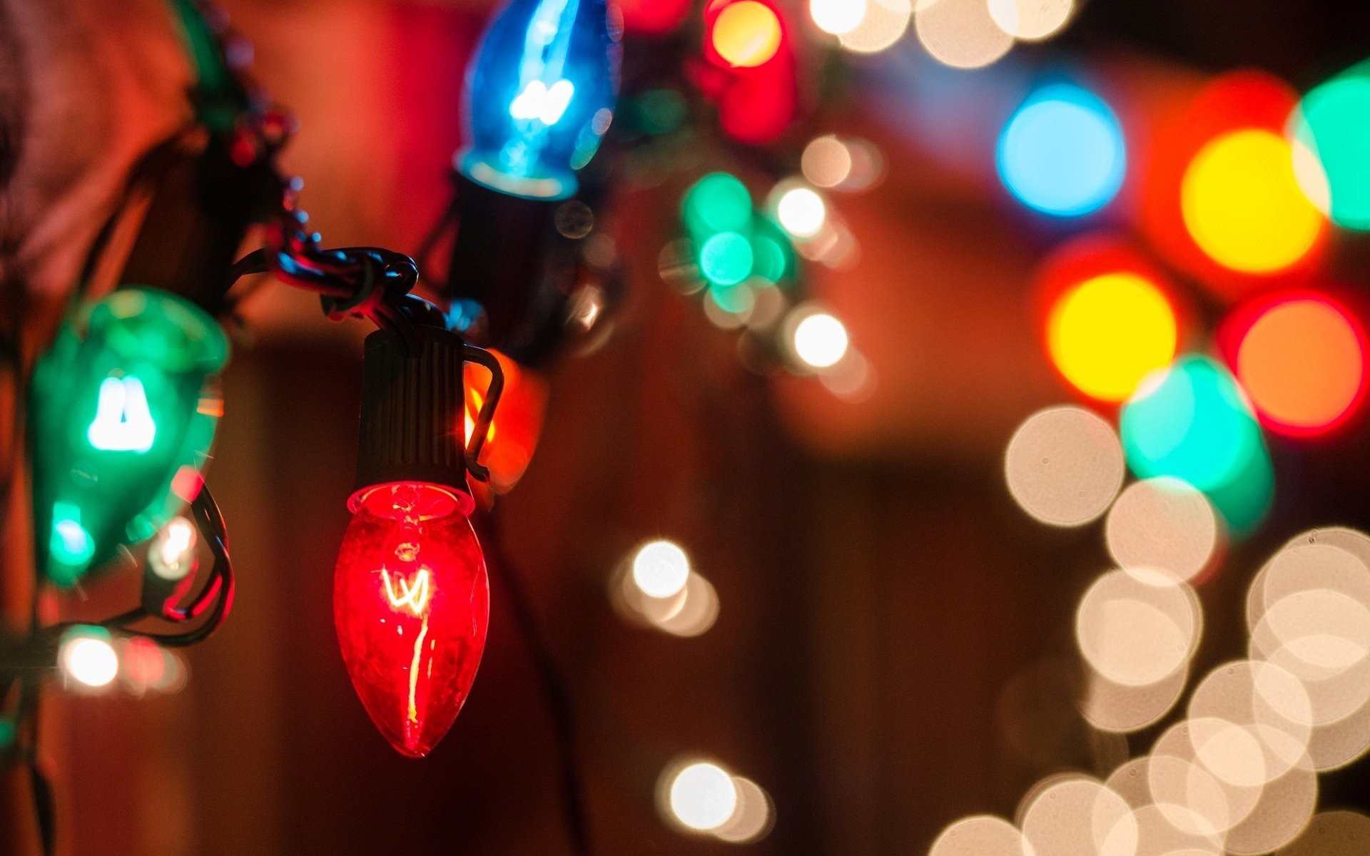 Red Christmas Lights Wallpapers