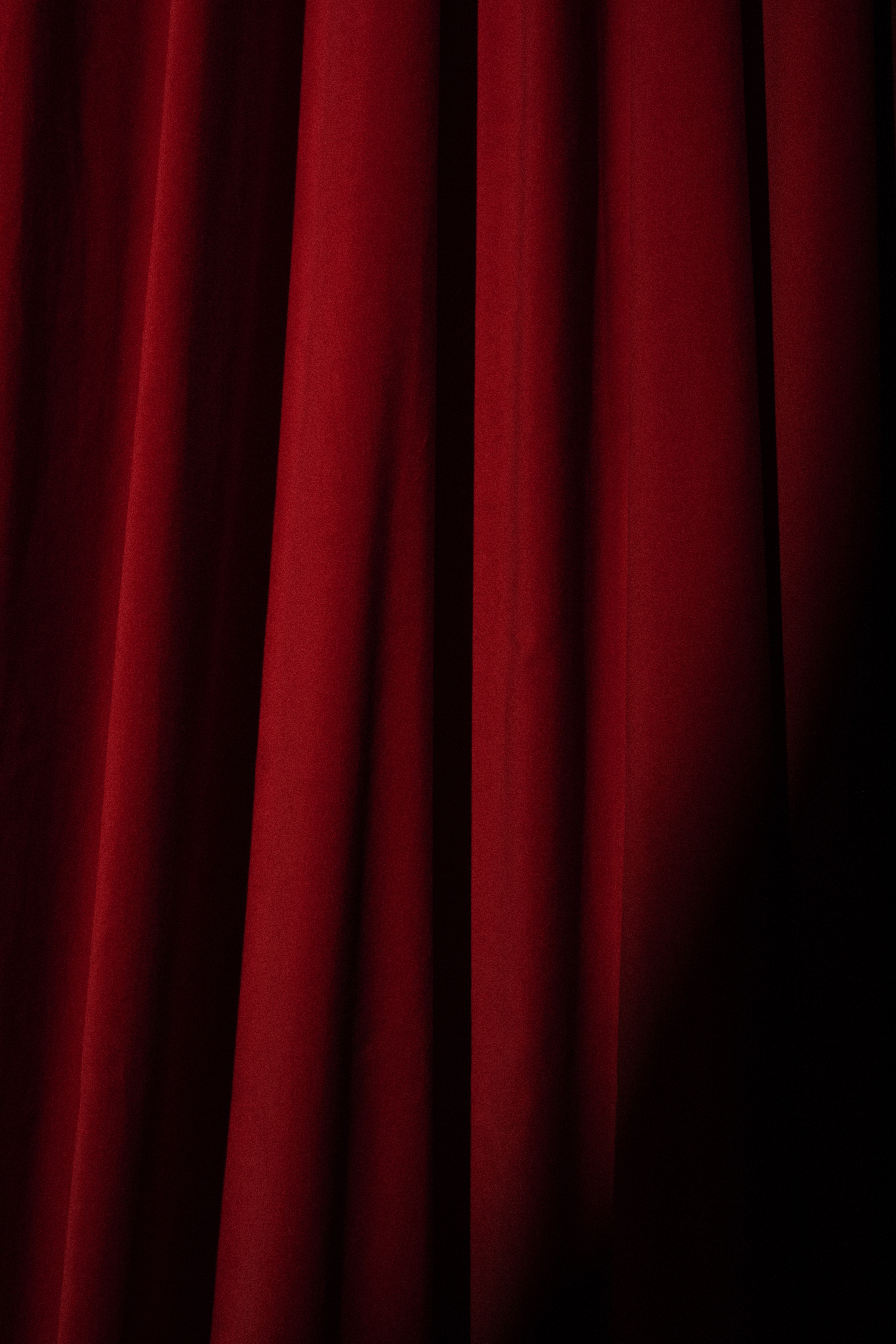 Red Curtain Wallpapers